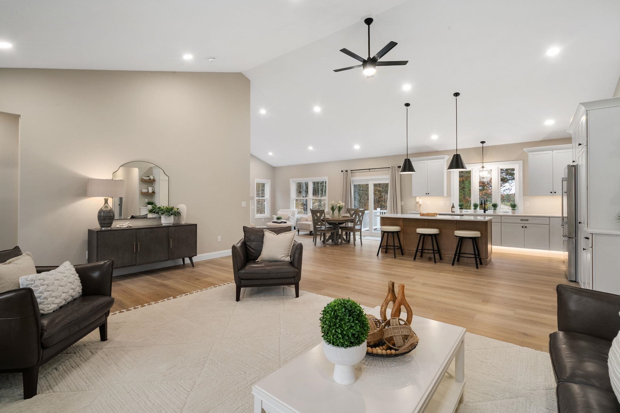 28 Saybrook Dr, Rindge, NH 03461