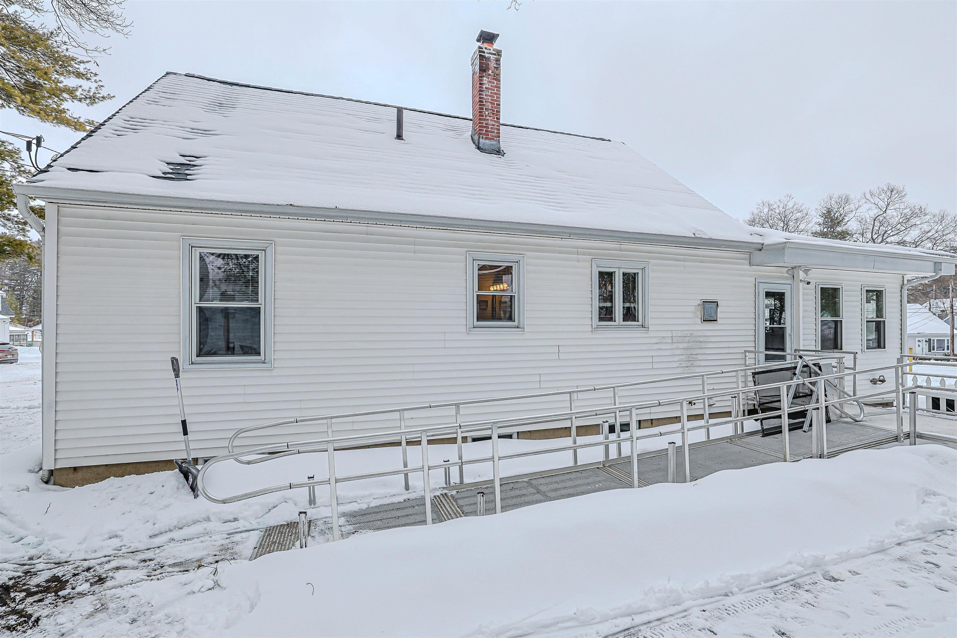 29 Salem St, Manchester, NH 03102