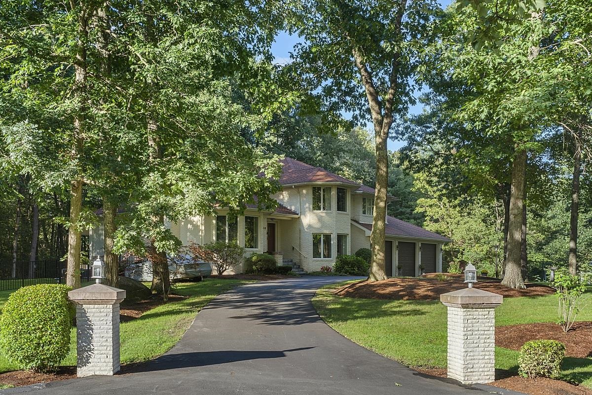 16 Fox Run Ln #10382, Salem, NH 03079