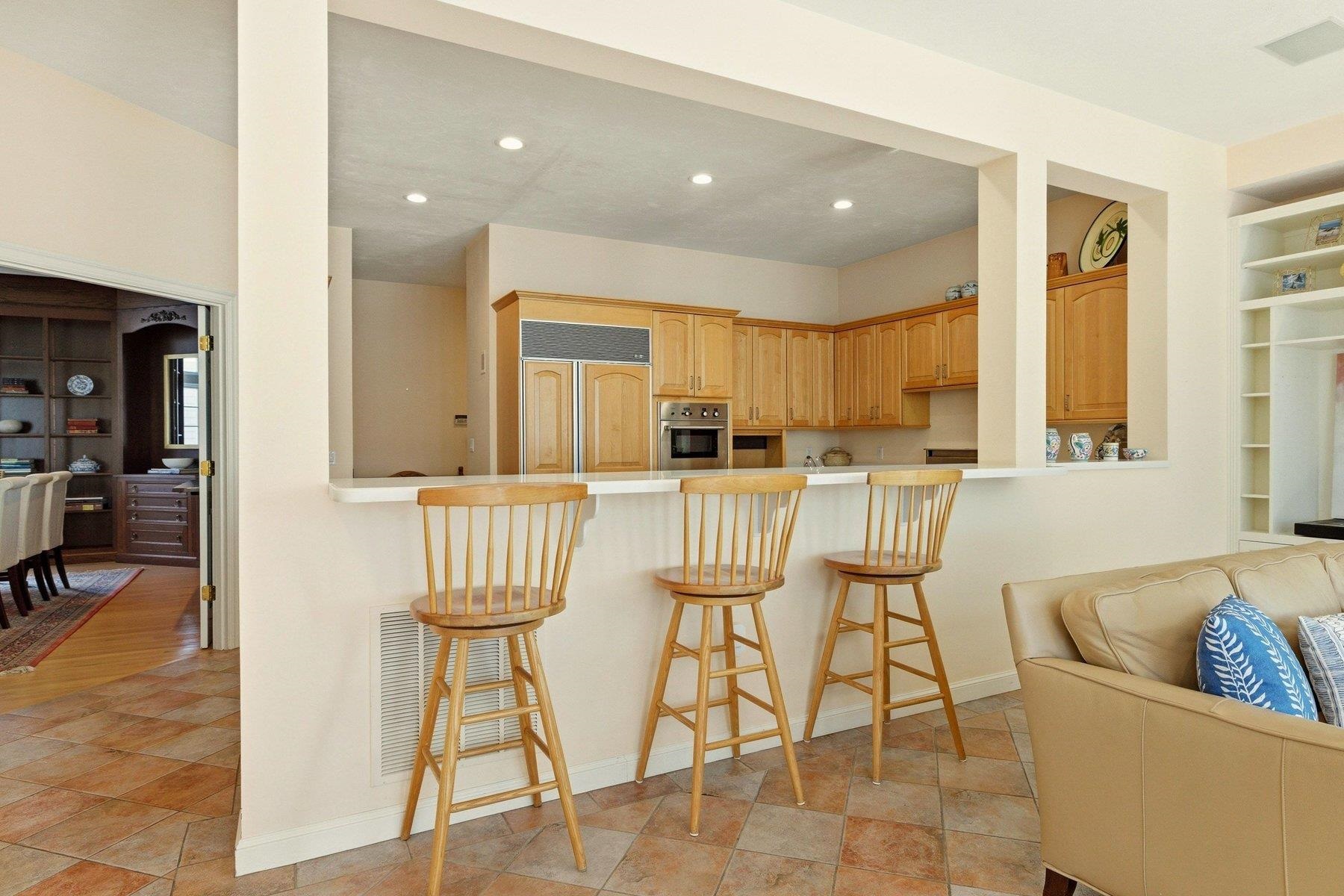 75 Marina Heights Rd, New Castle, NH 03854