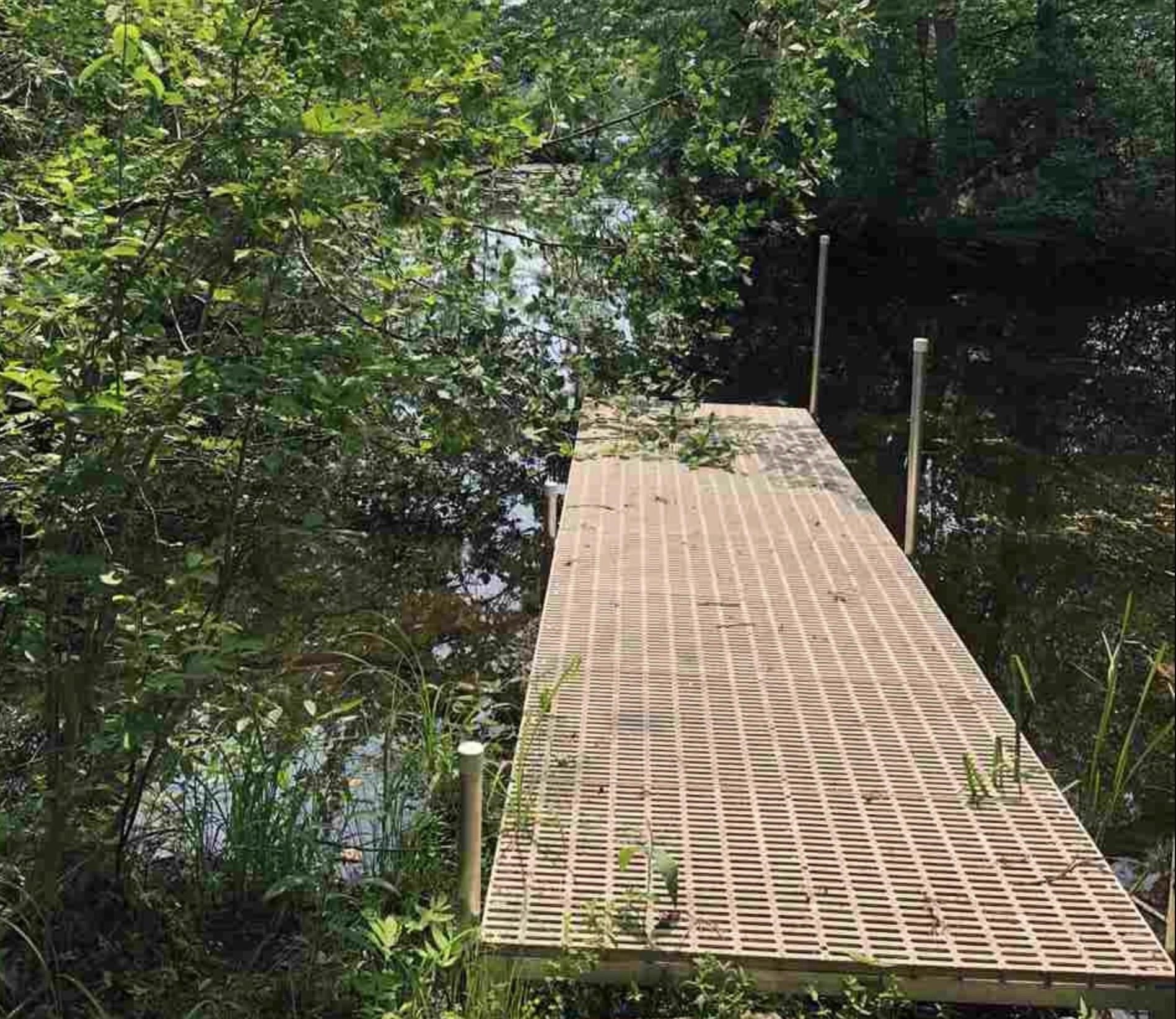 86 Governor Wentworth Hw, Tuftonboro, NH 03853