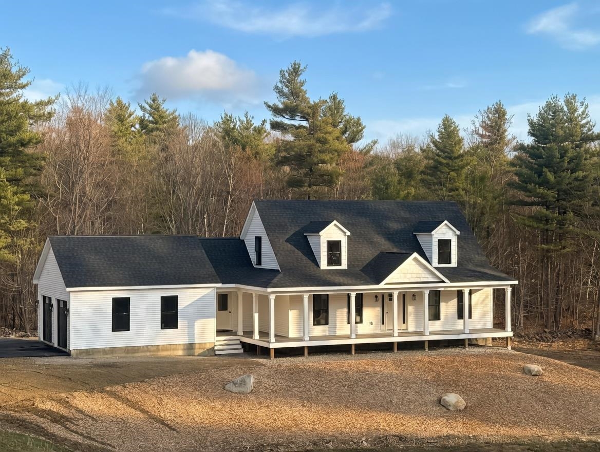 152 Young Road — photo 2