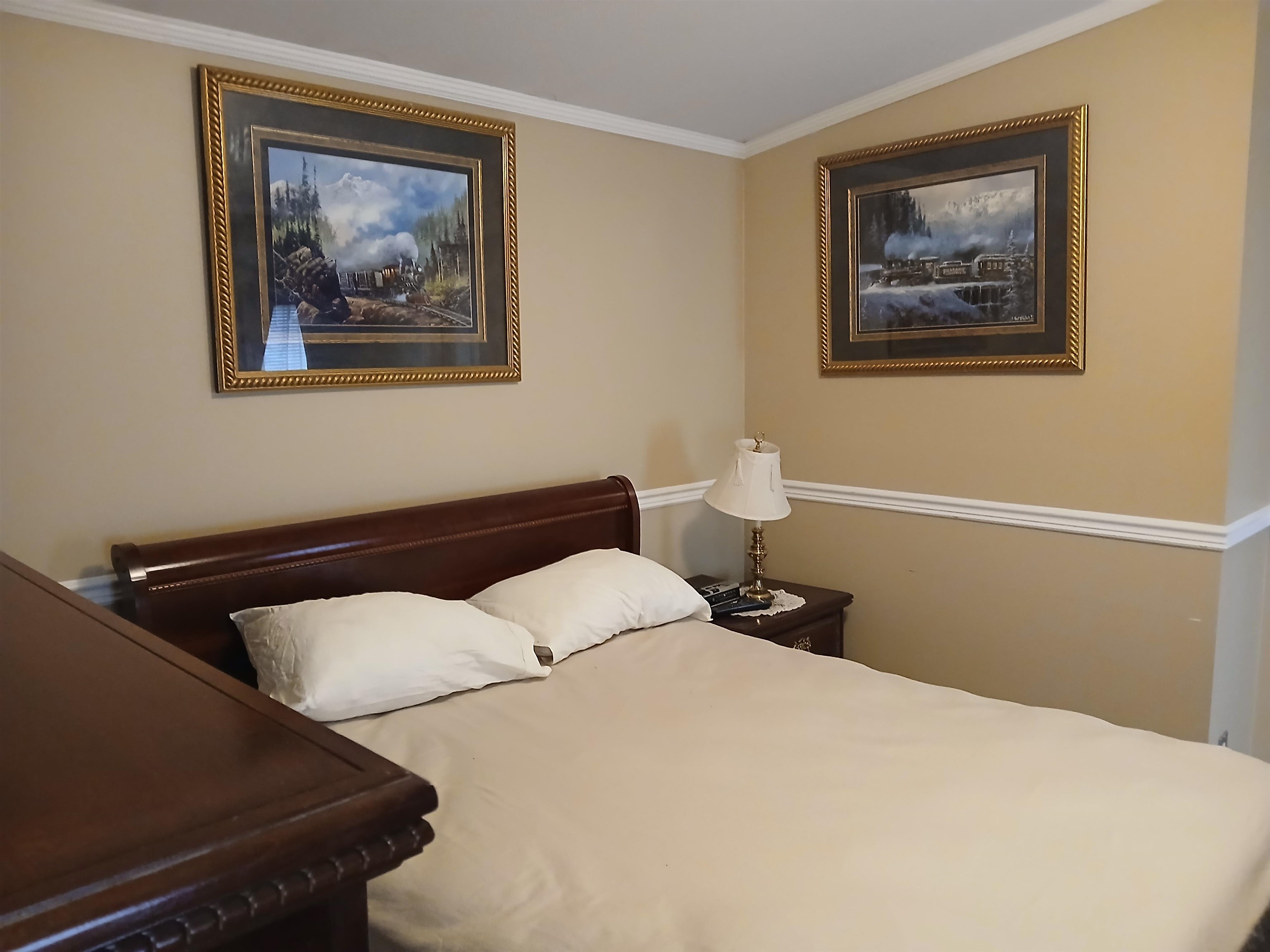 80 Colonial Village, Somersworth, NH 03878