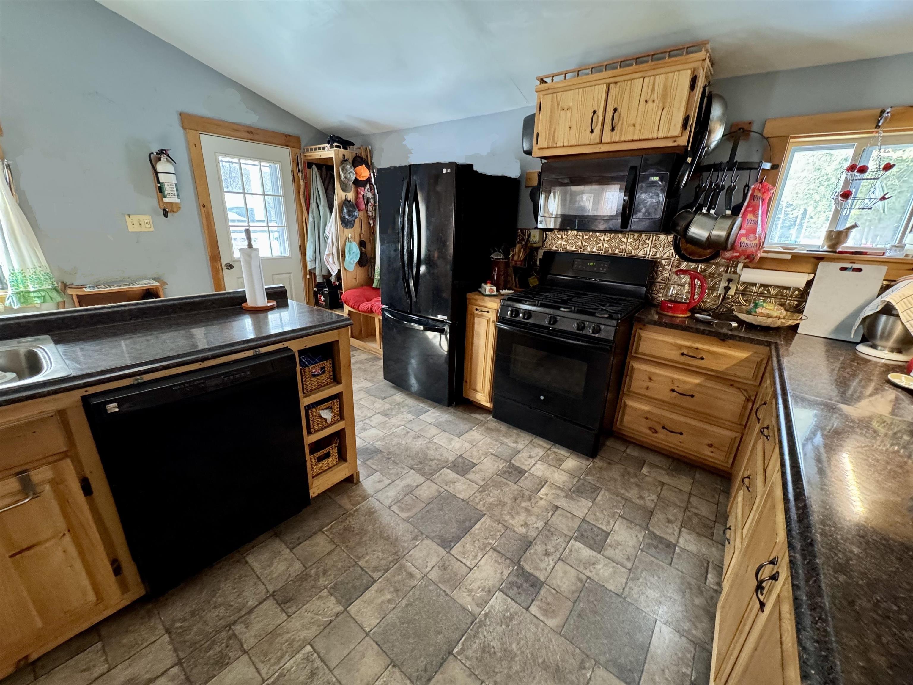 Homes for sale in Woodstock, NH | 23 Courtney Rd, Woodstock, NH 03262 | MLS# 5078682