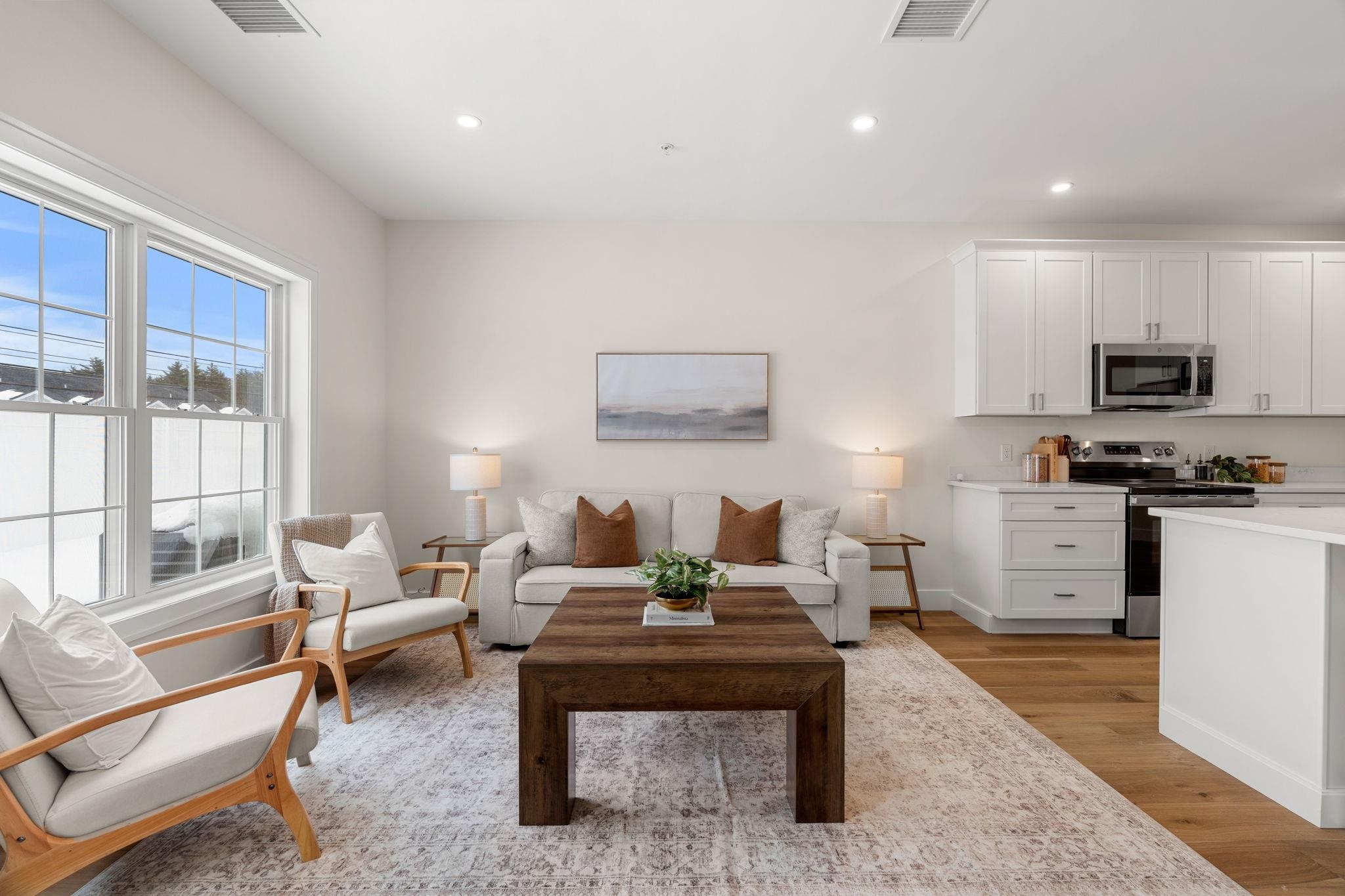 Homes for sale in Concord, NH | 15 Suffolk Dr #6, Concord, NH 03303 | MLS# 5078684