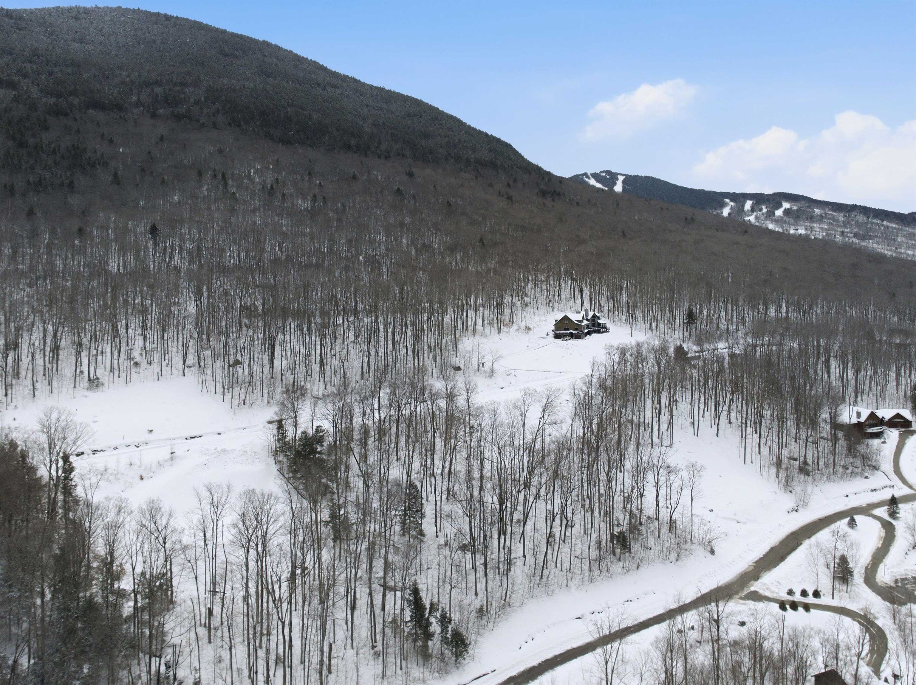 8 Buck Rd, Lincoln, NH 03251