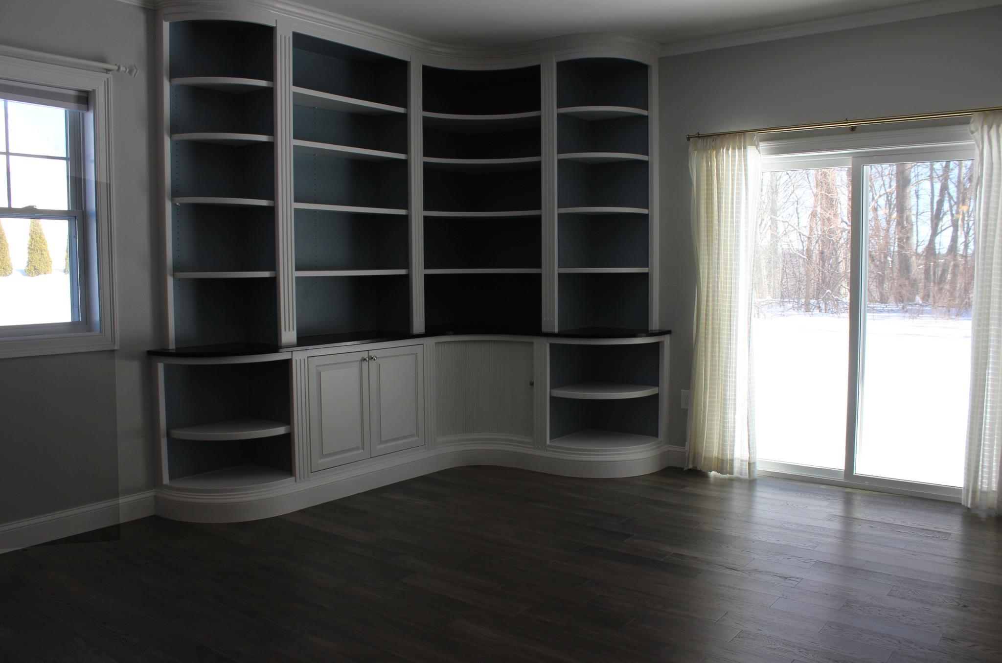 17 Callaway Dr, Concord, NH 03301