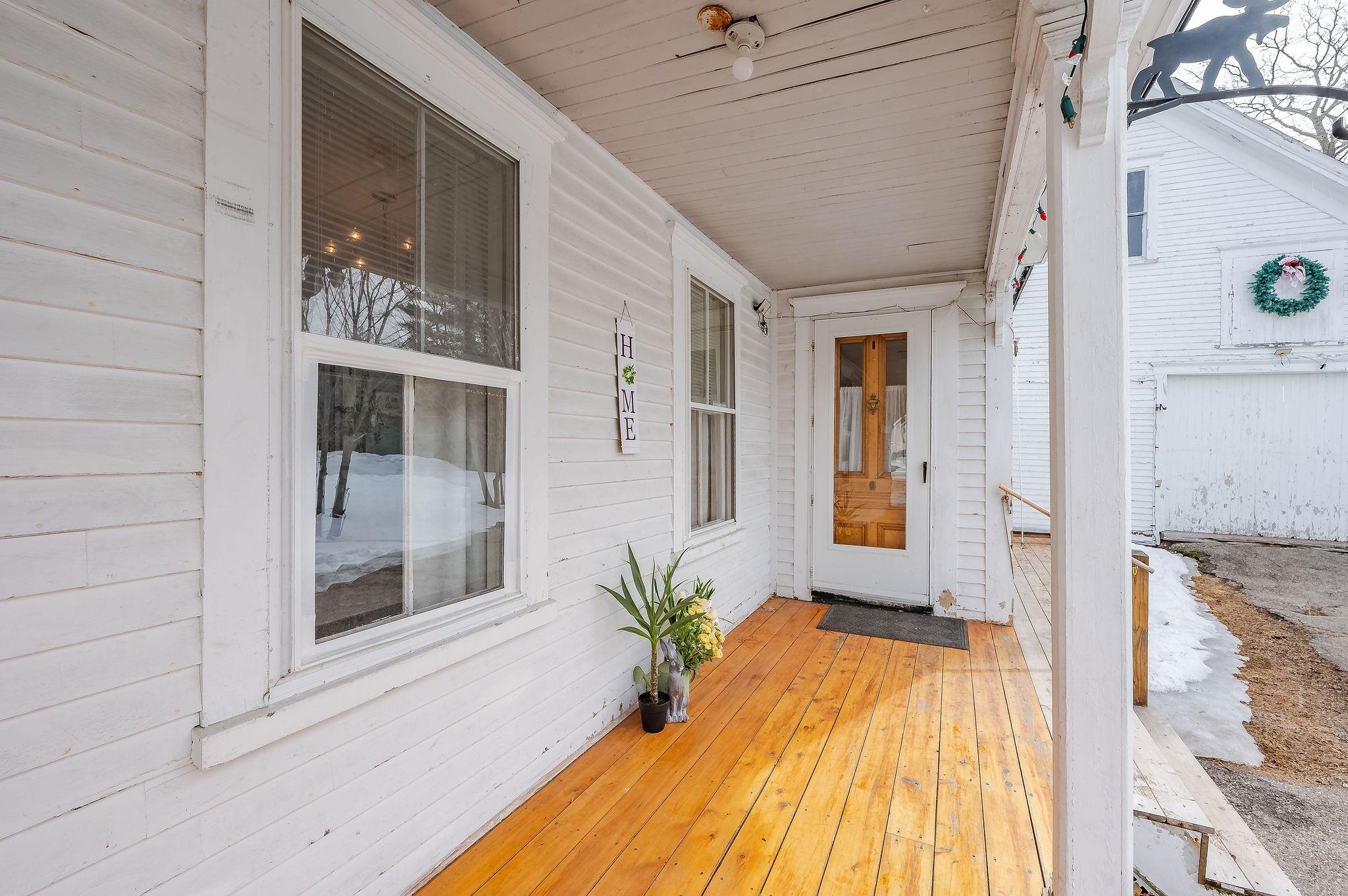 227 Meadow St, Wakefield, NH 03872