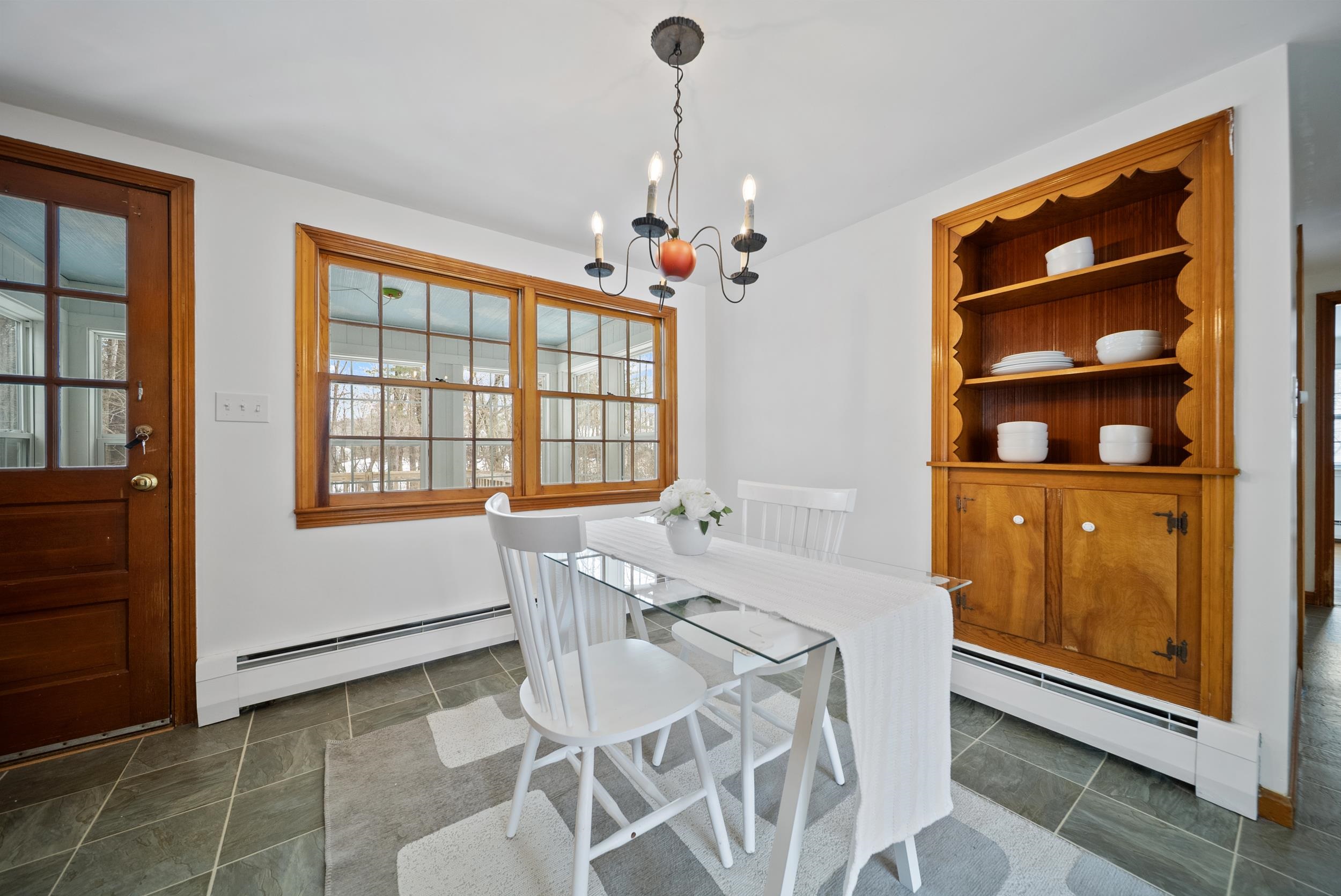 64 Lake St, Salem, NH 03079