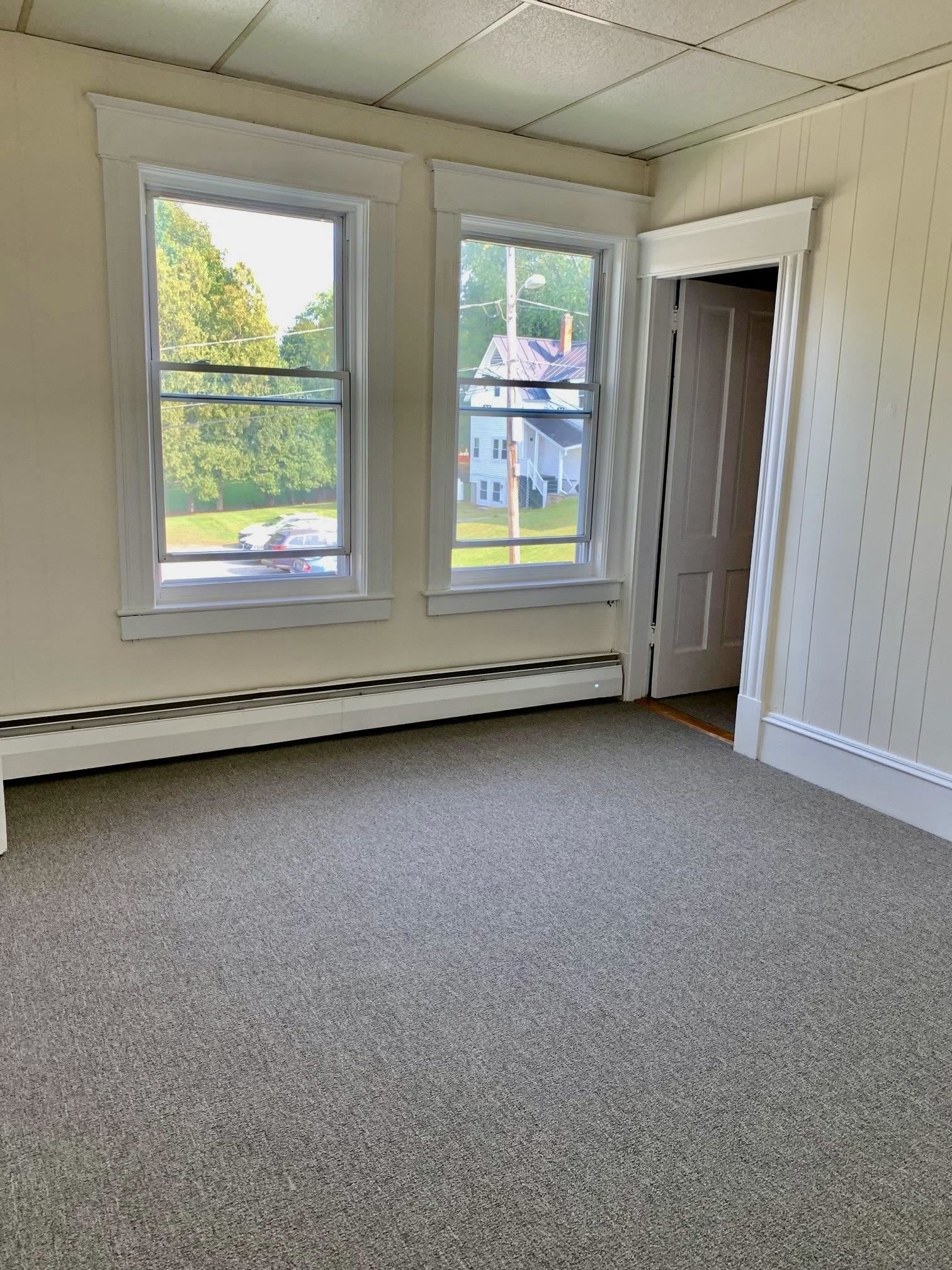 22 Tracy St, Lebanon, NH 03784