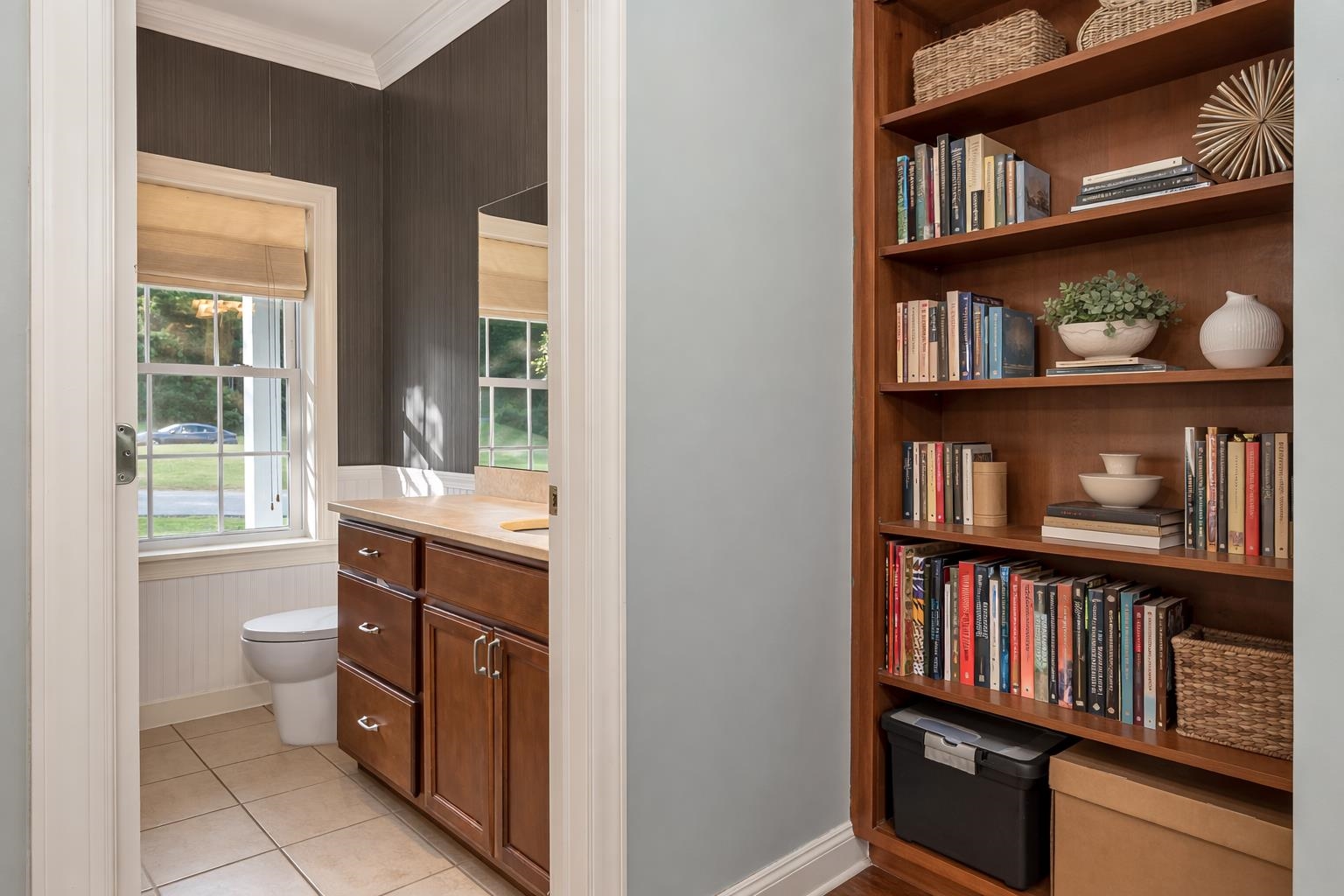 4 Black Bear Ct, Lebanon, NH 03766