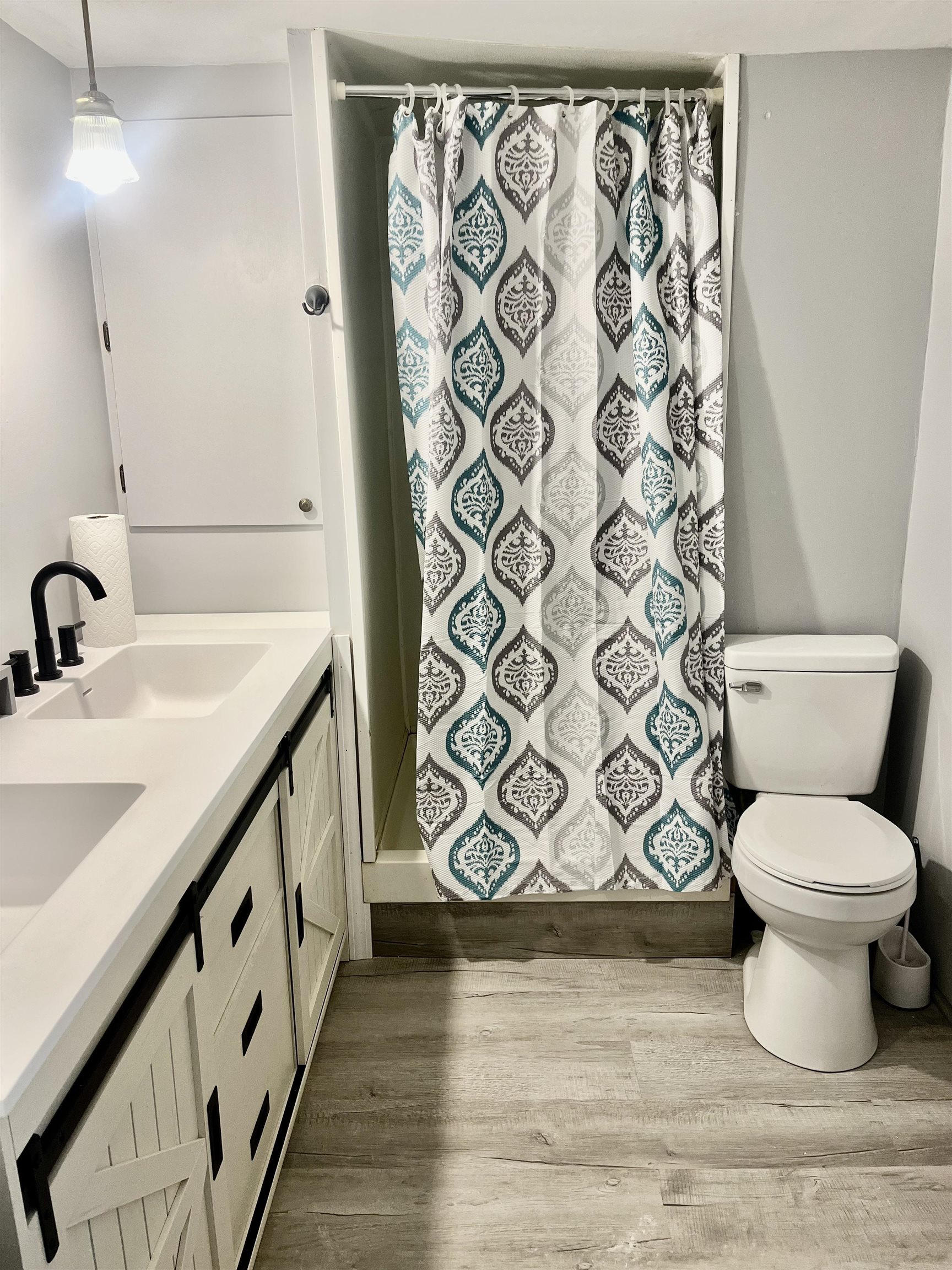 7 Sargent Pl, Gilford, NH 03249