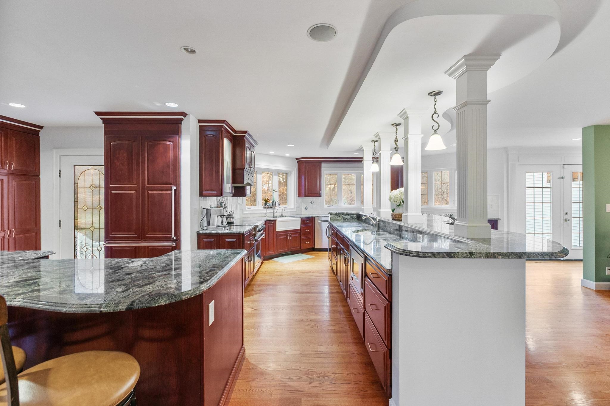 37 Brady Ave, Salem, NH 03079