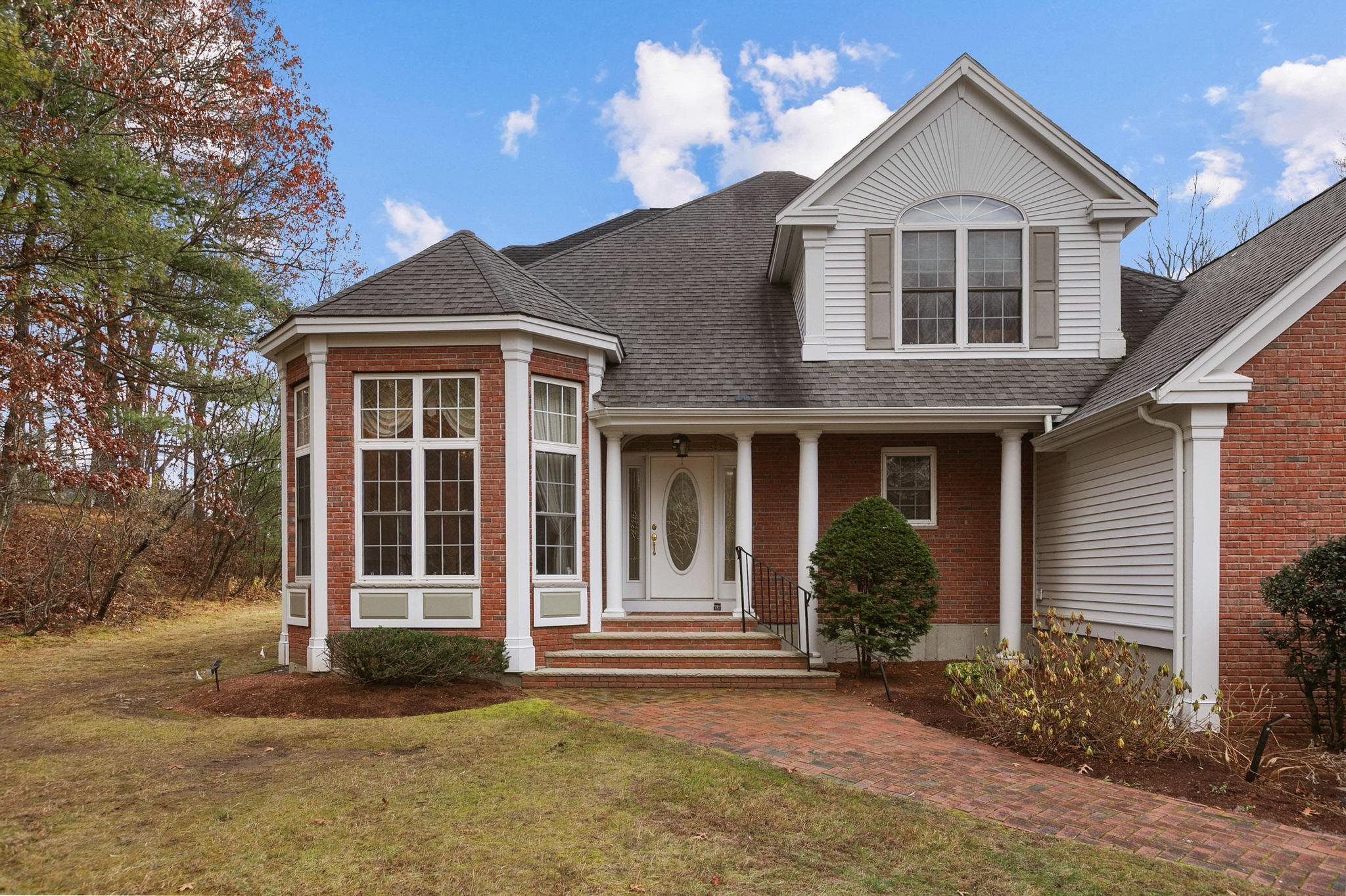 37 Brady Ave, Salem, NH 03079