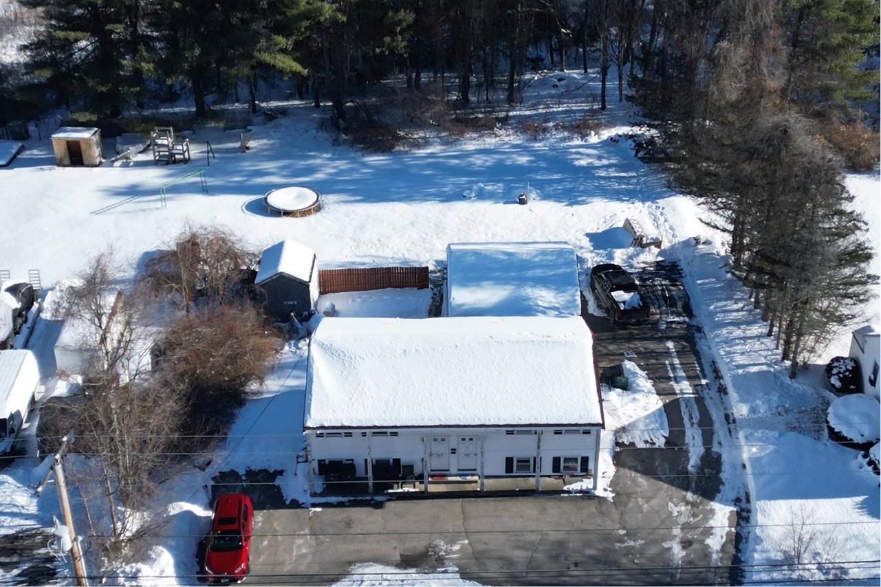 365 Pembroke St, Pembroke, NH 03275