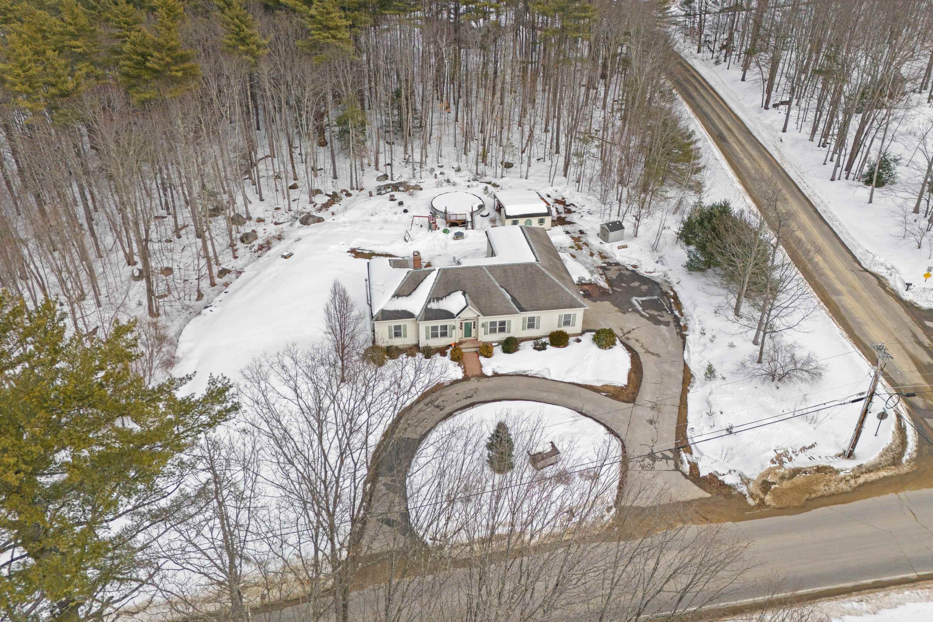 592 Page Rd, Bow, NH 03304
