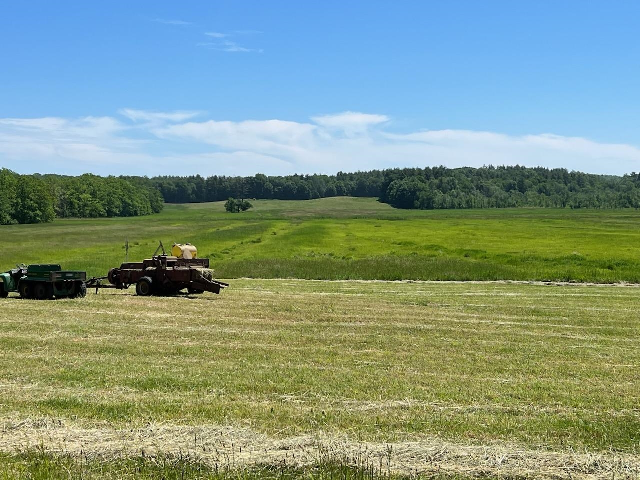 90 North Rd, East Kingston, NH 03827