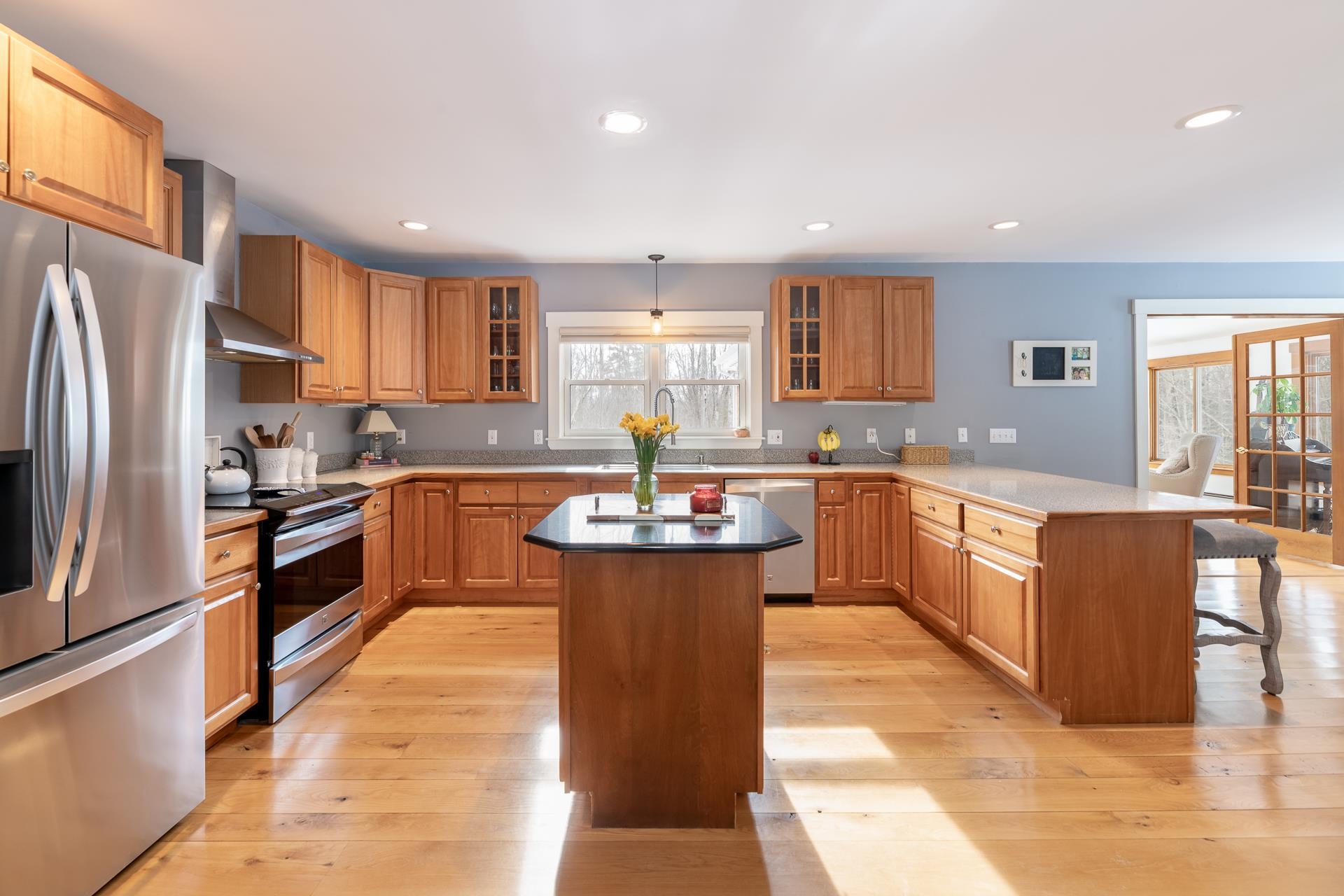 67 Kline Rd, Center Harbor, NH 03226