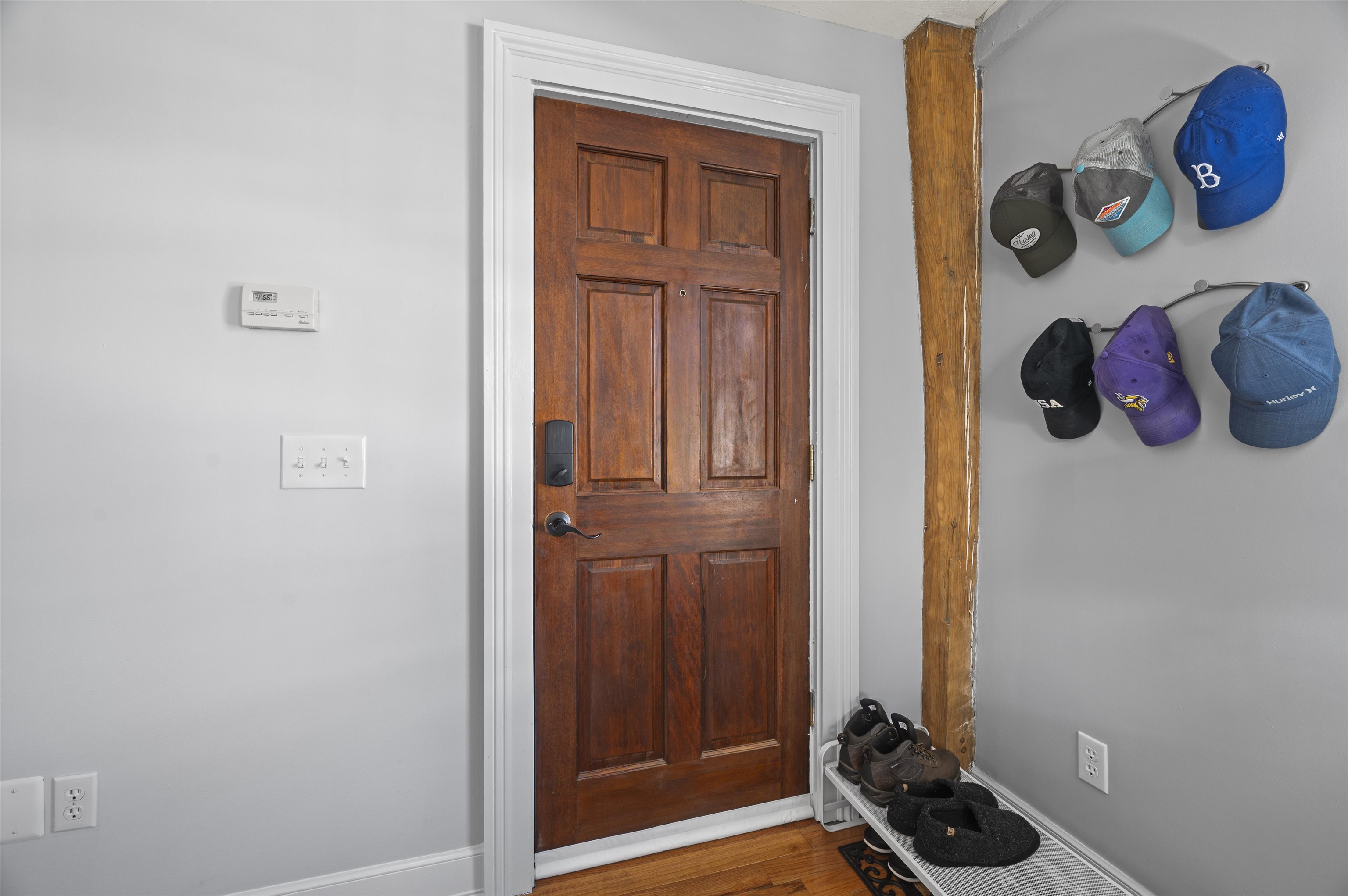 15 High St, Exeter, NH 03833