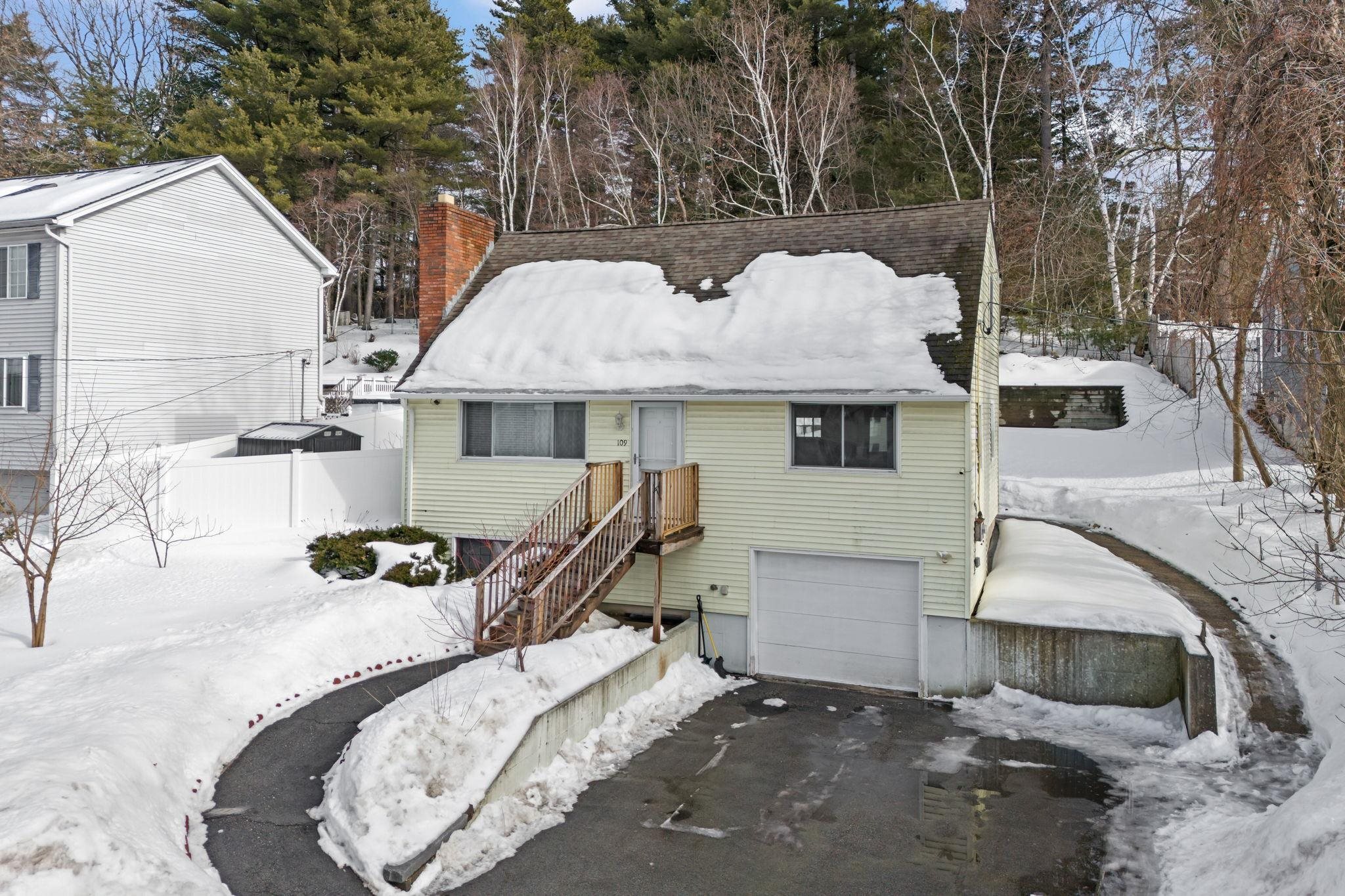109 Weston Rd, Manchester, NH 03103