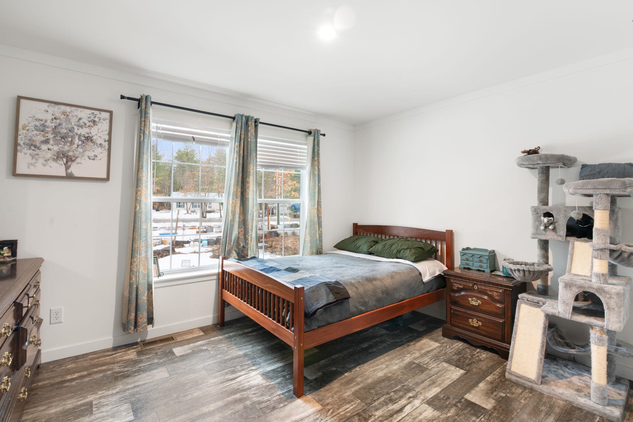 50 Monteiro Dr, Hinsdale, NH 03451