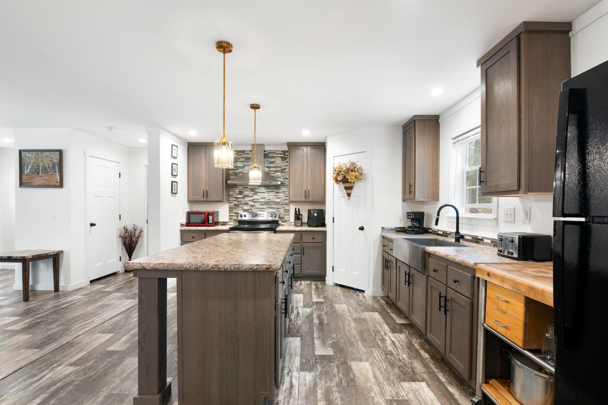 Homes for sale in Hinsdale, NH | 50 Monteiro Dr, Hinsdale, NH 03451 | MLS# 5078778