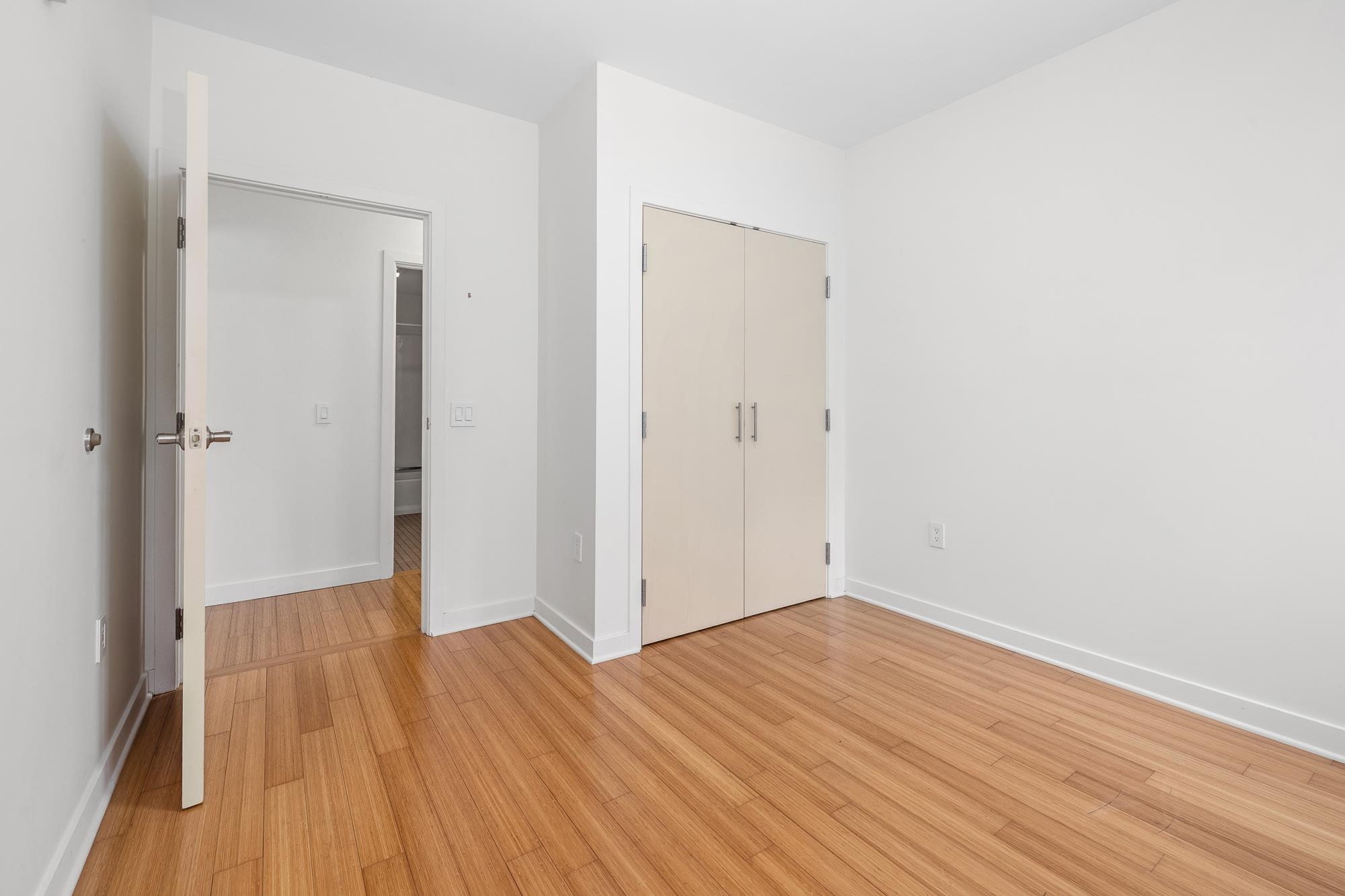 11 Gile Dr #1B, Hanover, NH 03755