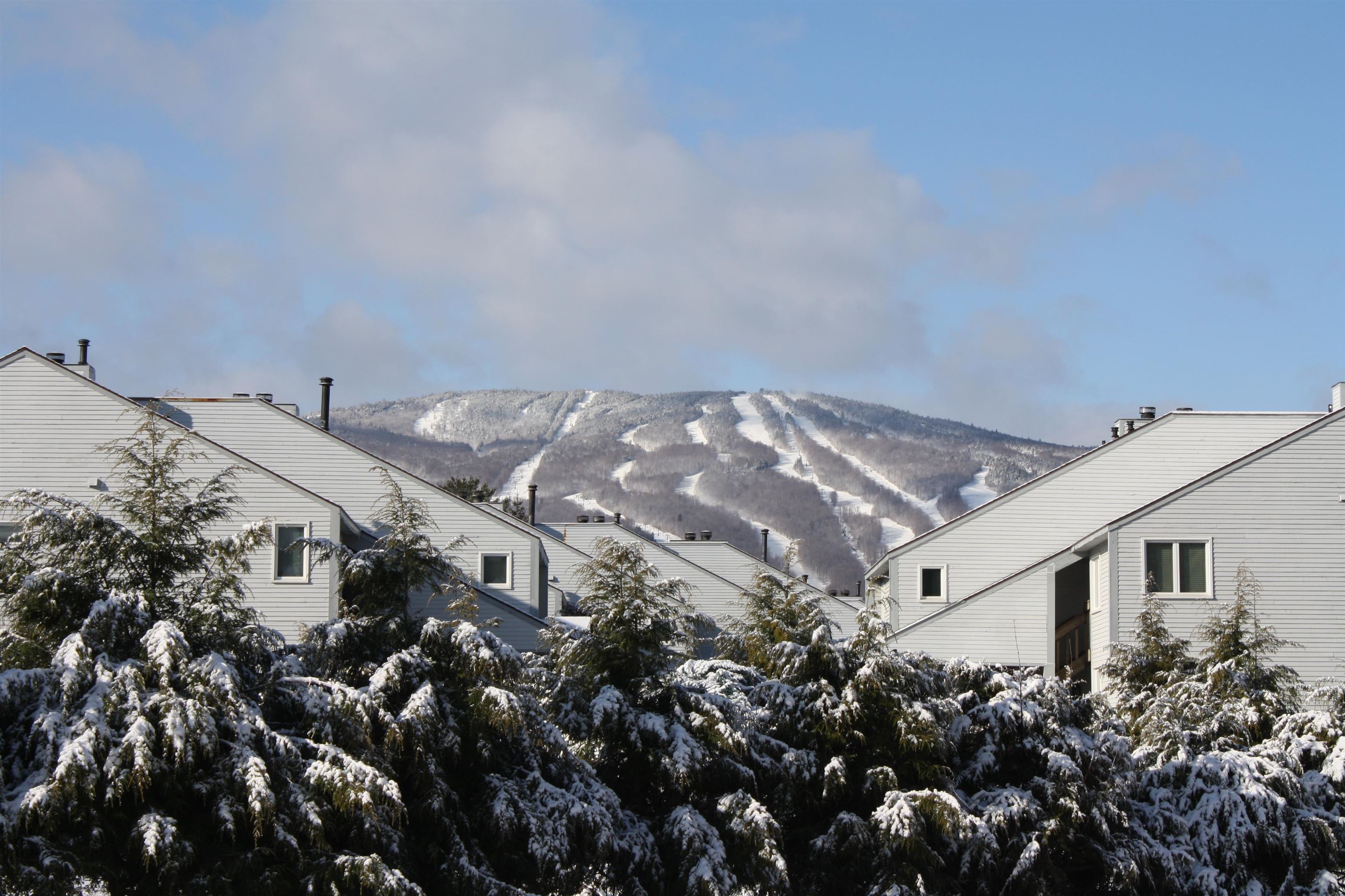 32 Route 103 South Unit: F1