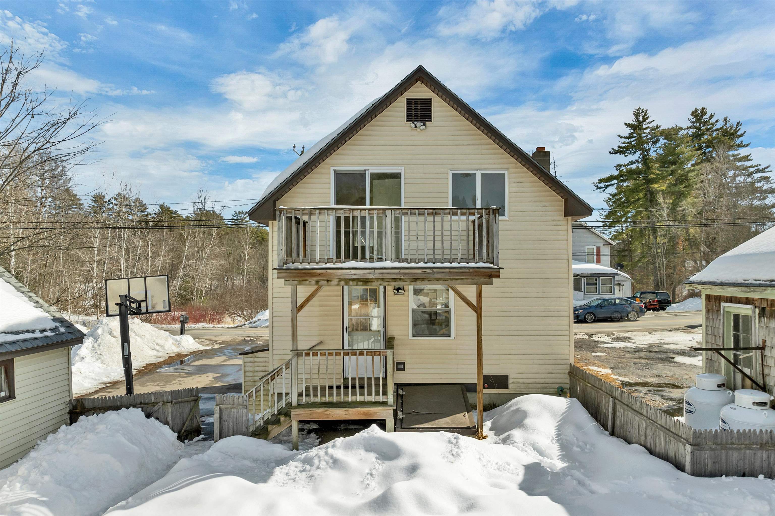 40 Wentworth Rd, Wakefield, NH 03872