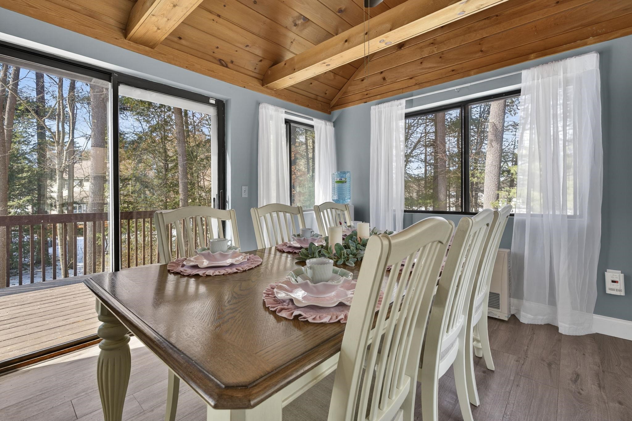 10 Owls Ct, Merrimack, NH 03054