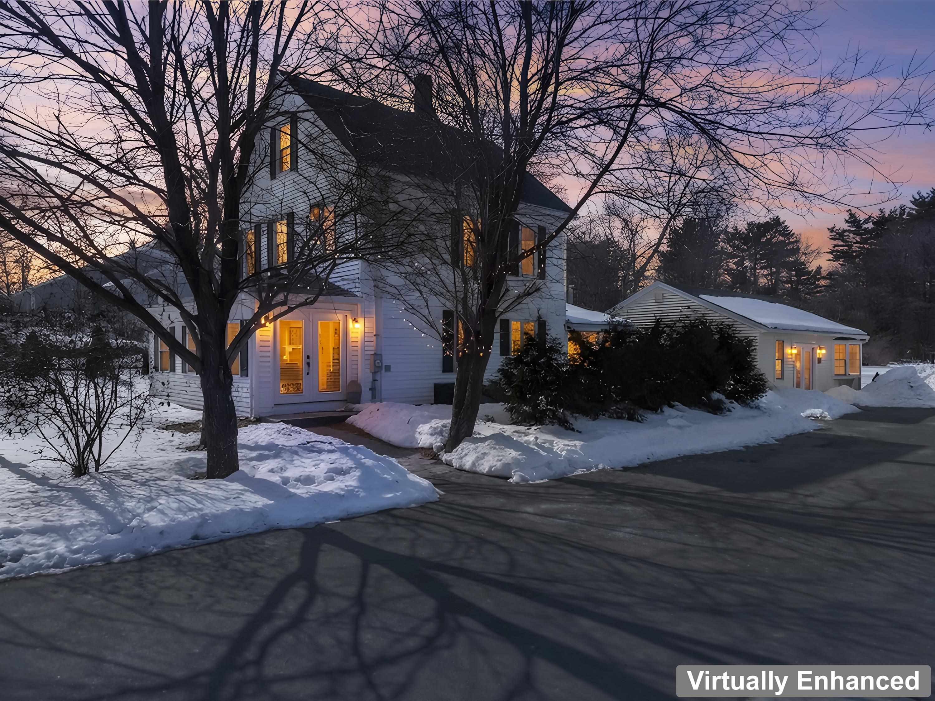 96 Lafayette Rd, Hampton Falls, NH 03844