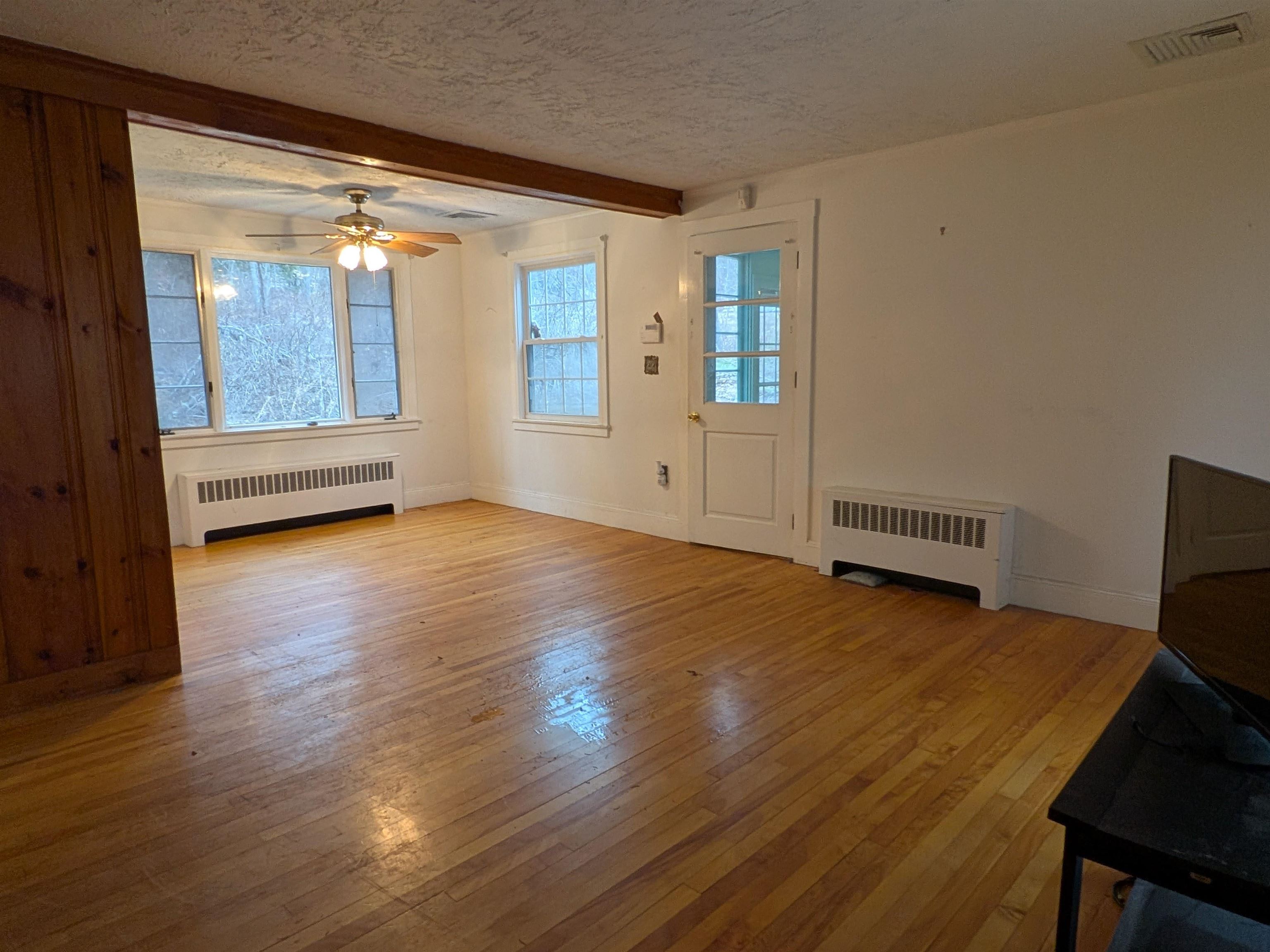 105 Nh Route 25, Meredith, NH 03253