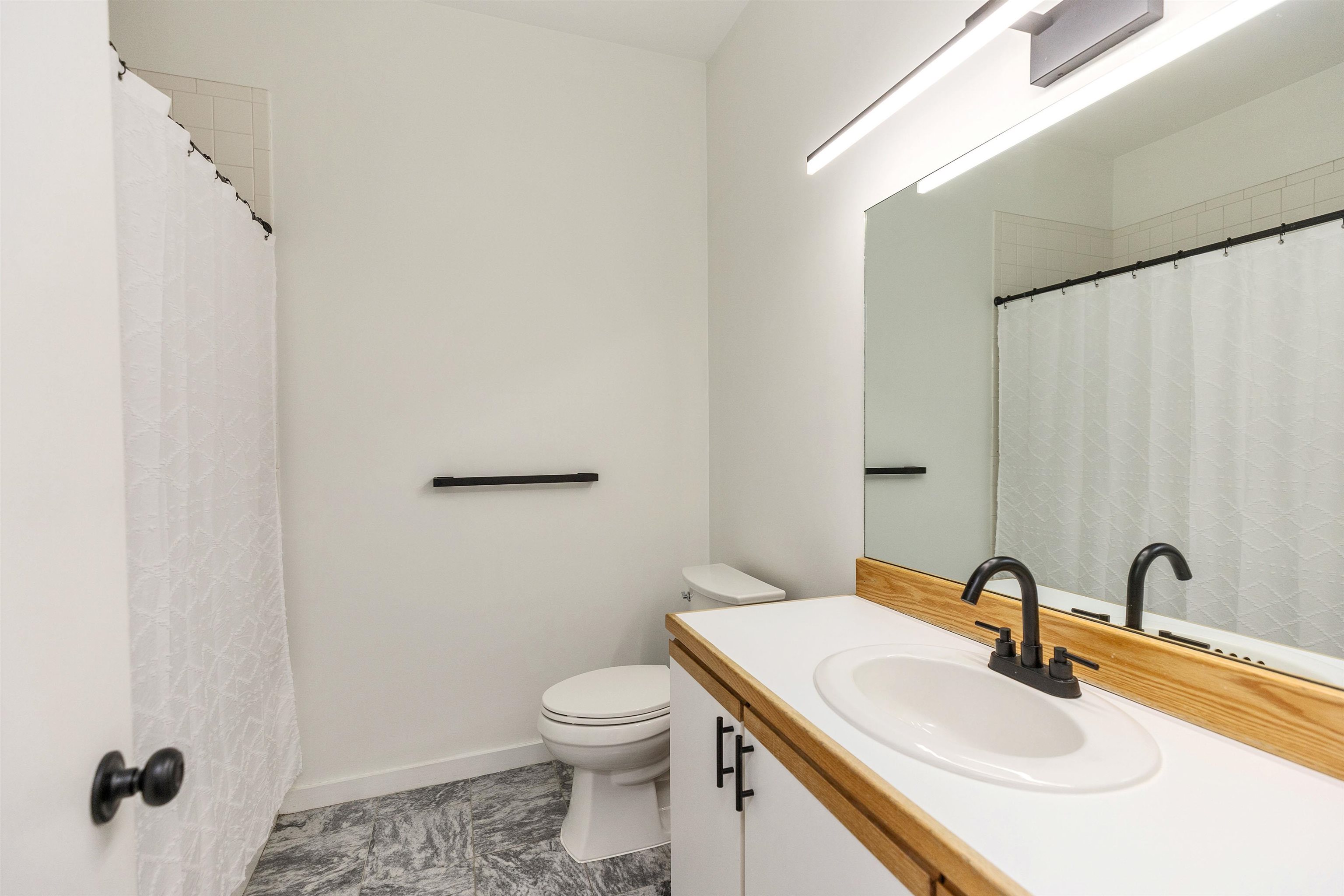 37 Church St #13, Keene, NH 03431