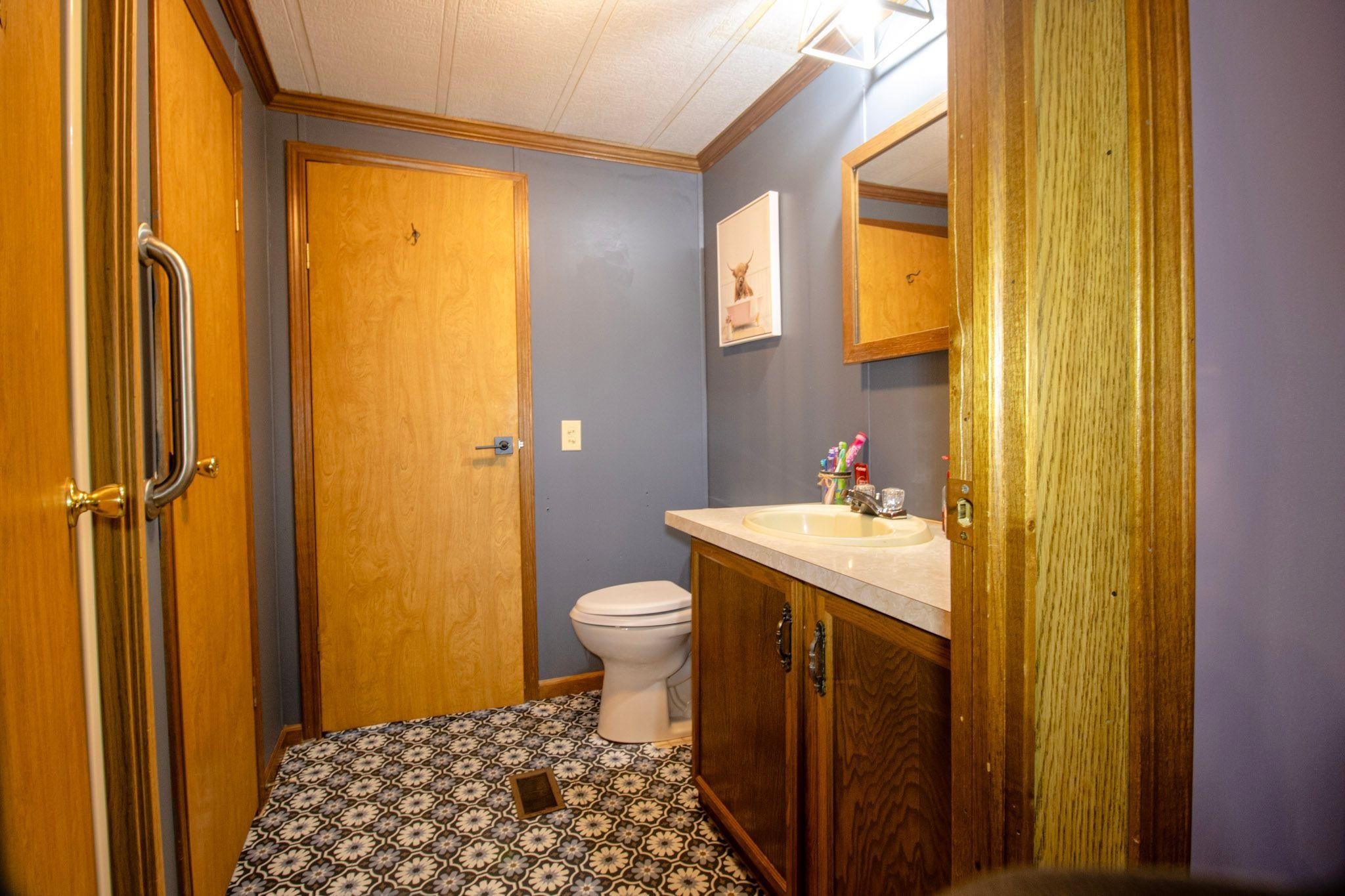 176 Deer Pa, Hopkinton, NH 03229