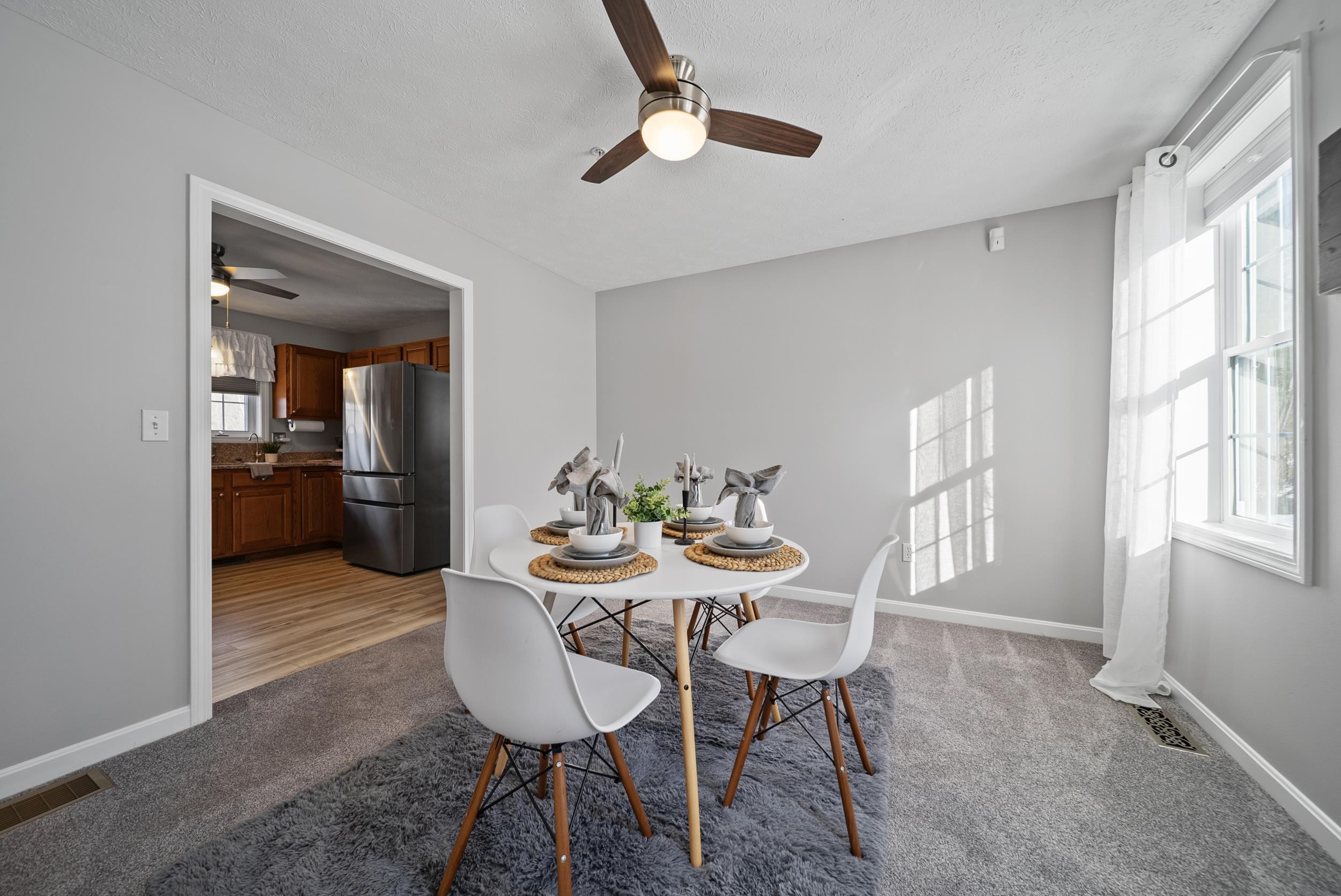 11 Barberry St, Hooksett, NH 03106