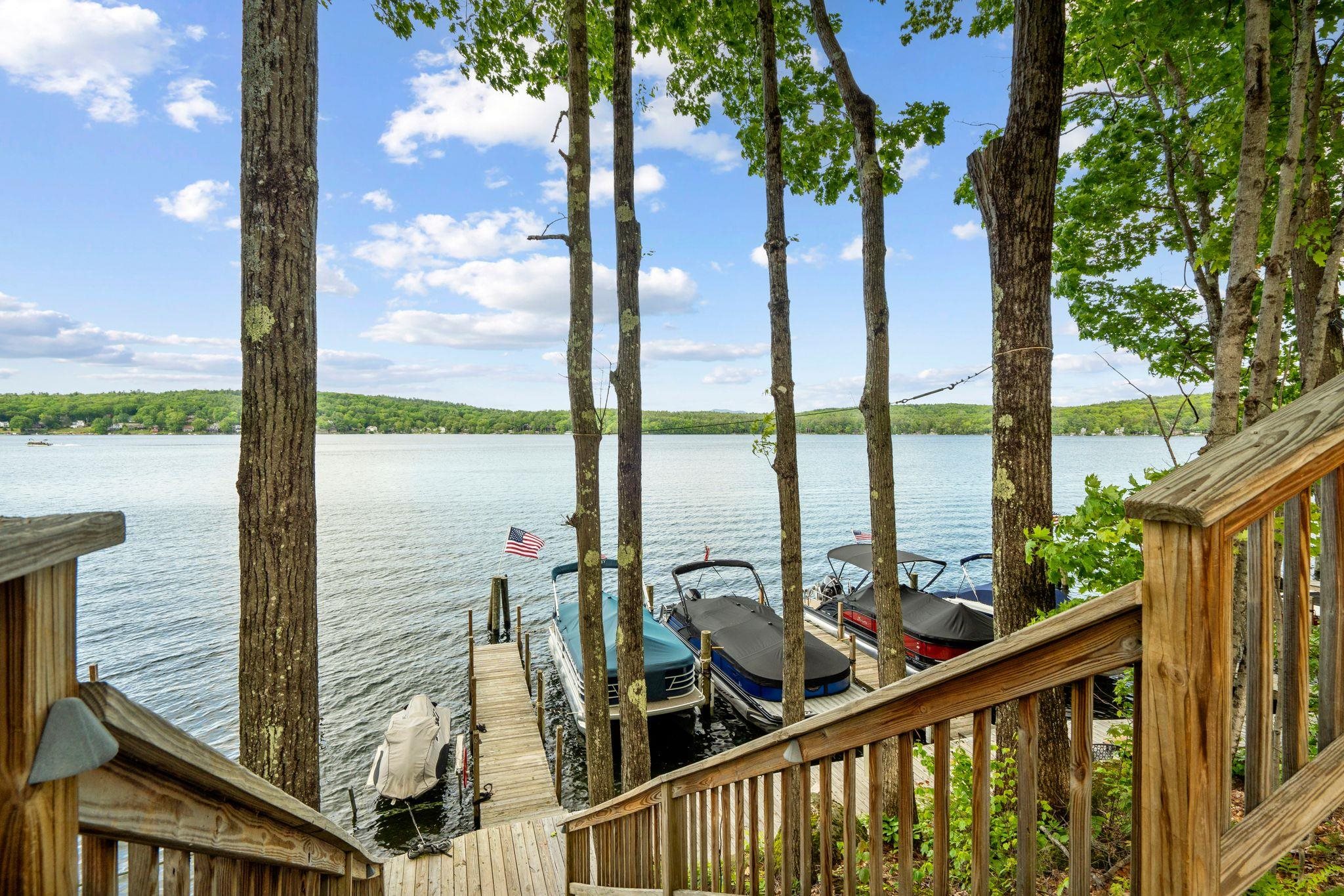 18 Bay Ridge Dr, Meredith, NH 03253