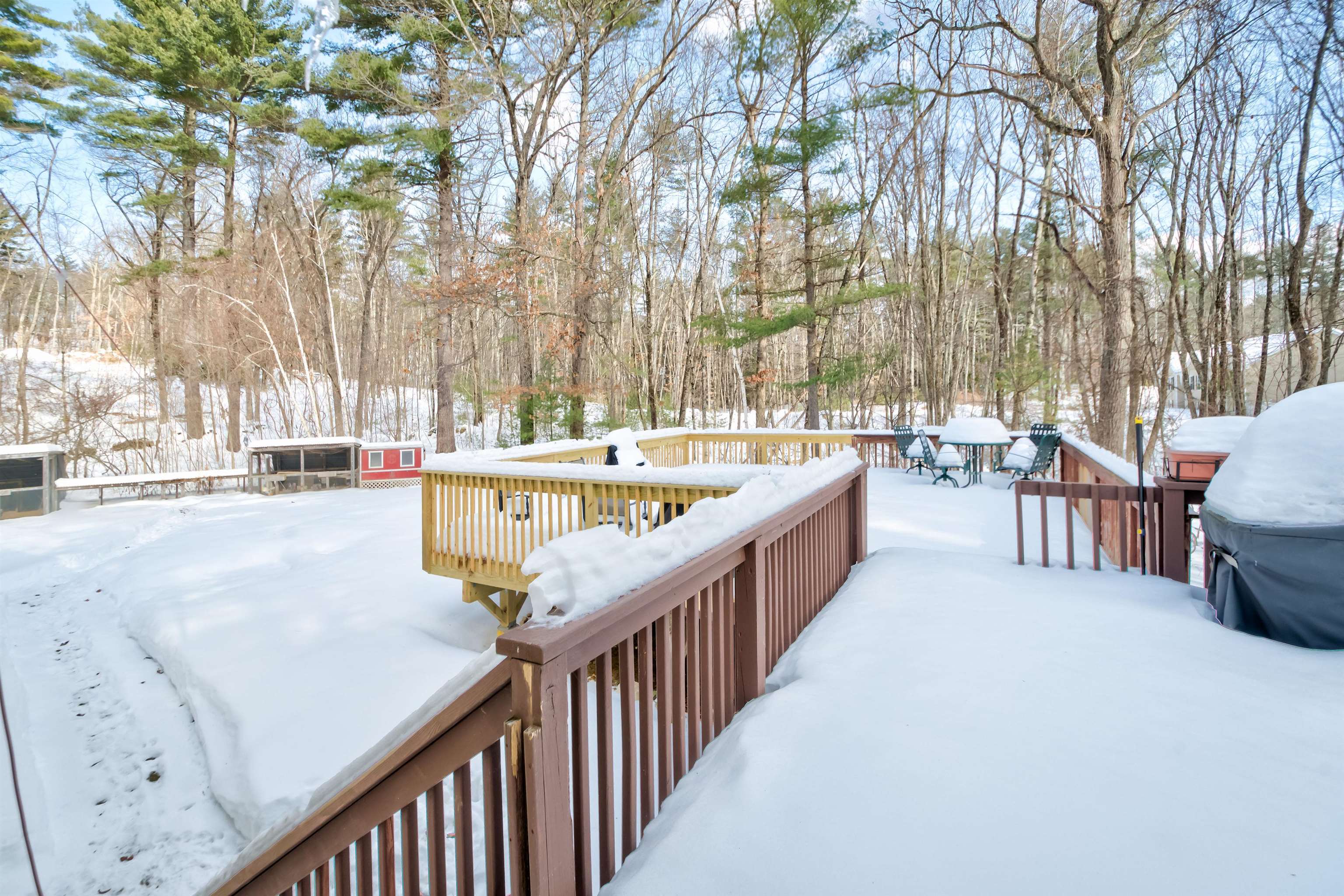 12 Shelly Dr, Pelham, NH 03076