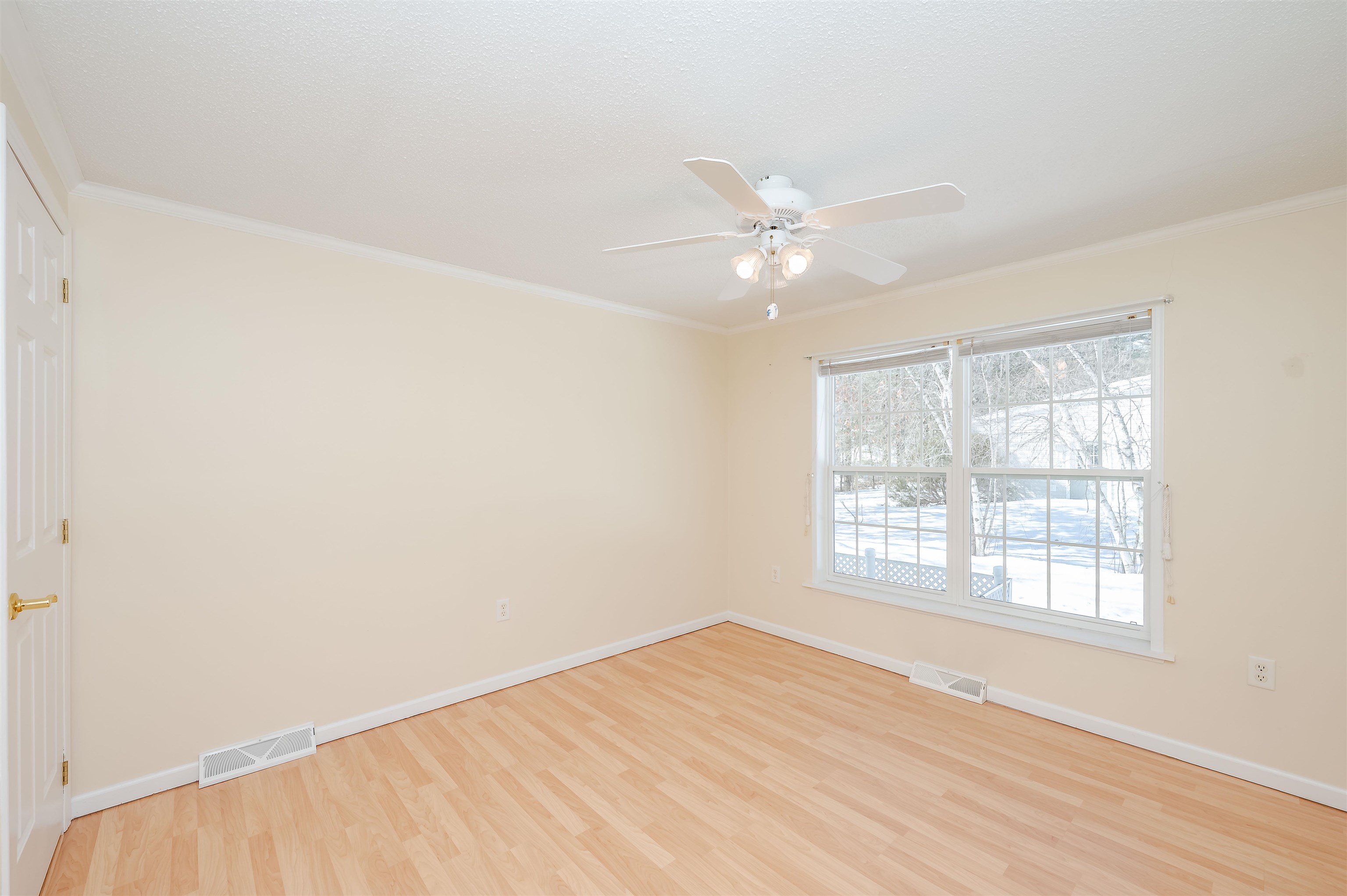 153 Eagle Dr, Rochester, NH 03868