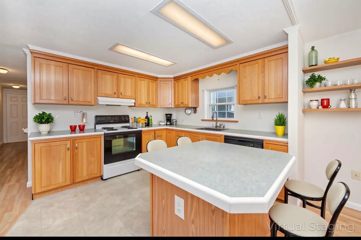 153 Eagle Dr, Rochester, NH 03868