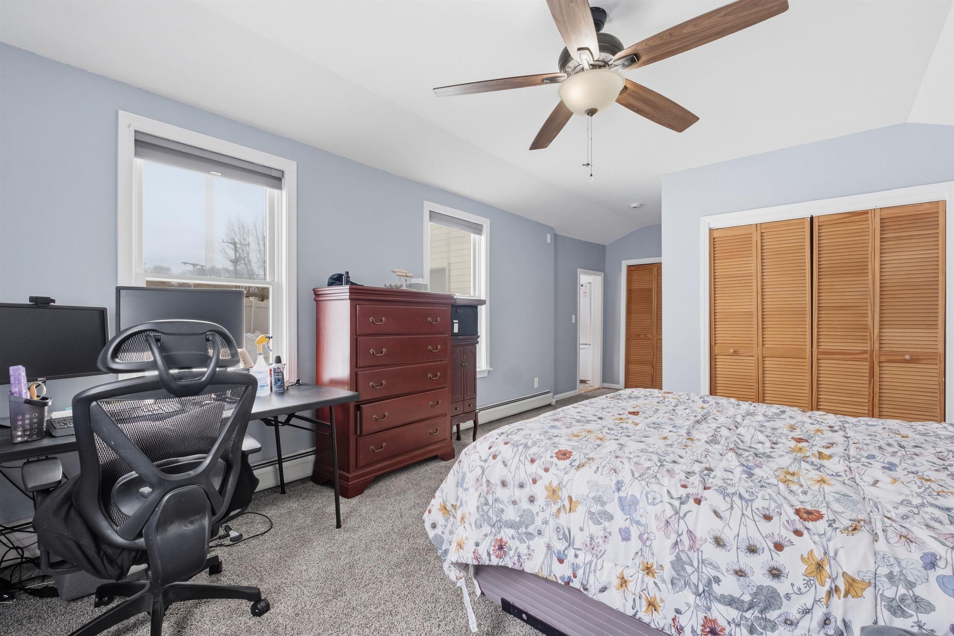 47 Carroll St, Pittsfield, NH 03263