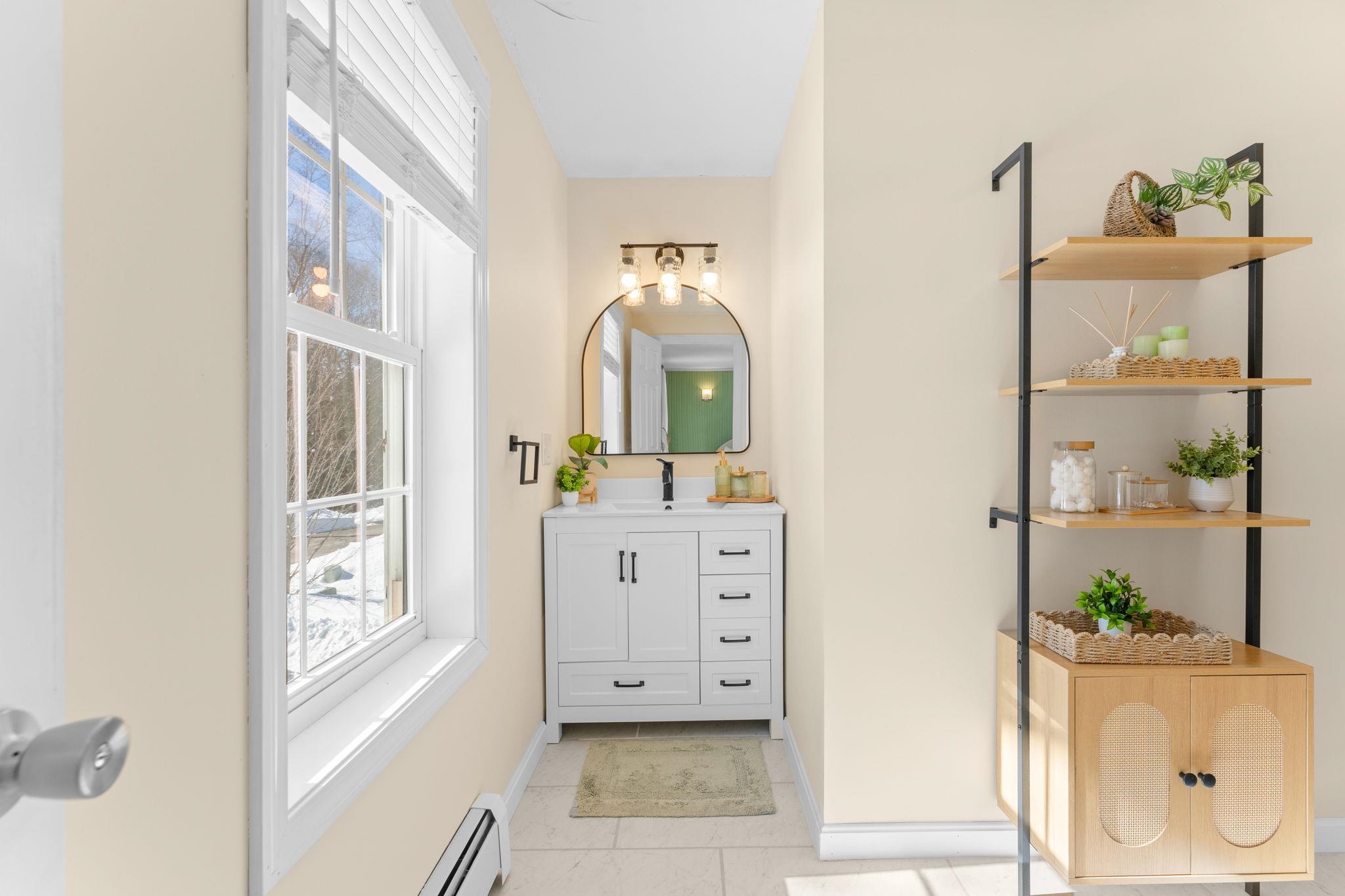 46 Dorothy Dr, Epping, NH 03042