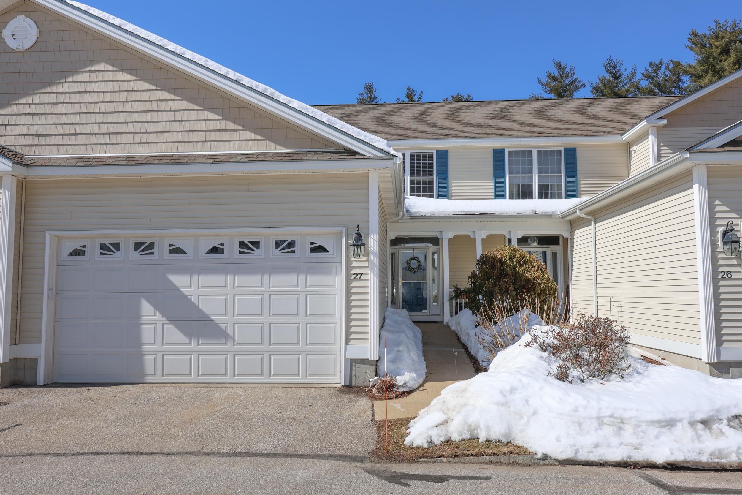 34 Mammoth Rd, Hooksett, NH 03106