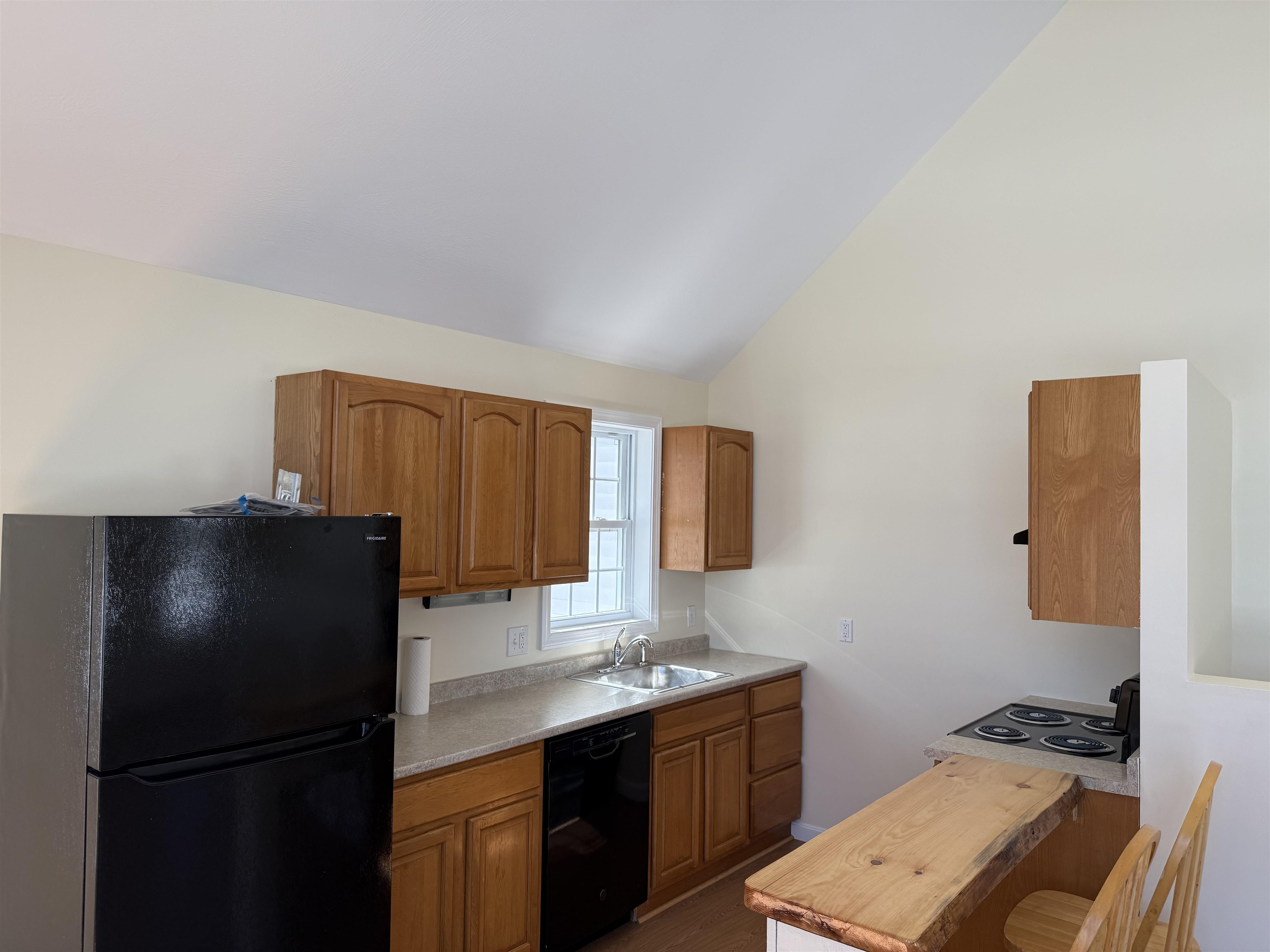 Photo of 276 Fremont Road Chester NH 03036