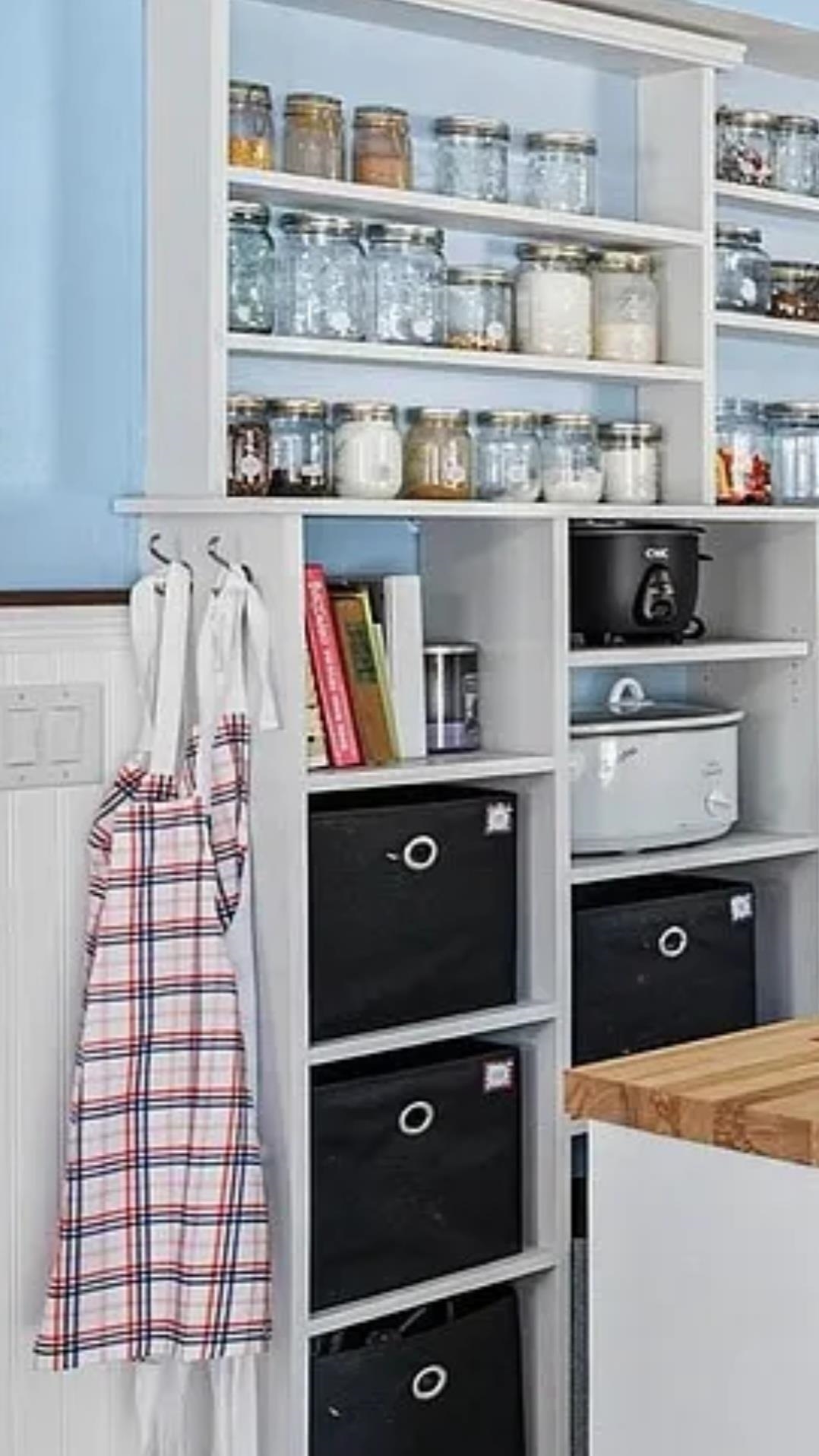 2 Vinewood Ln, Rochester, NH 03867