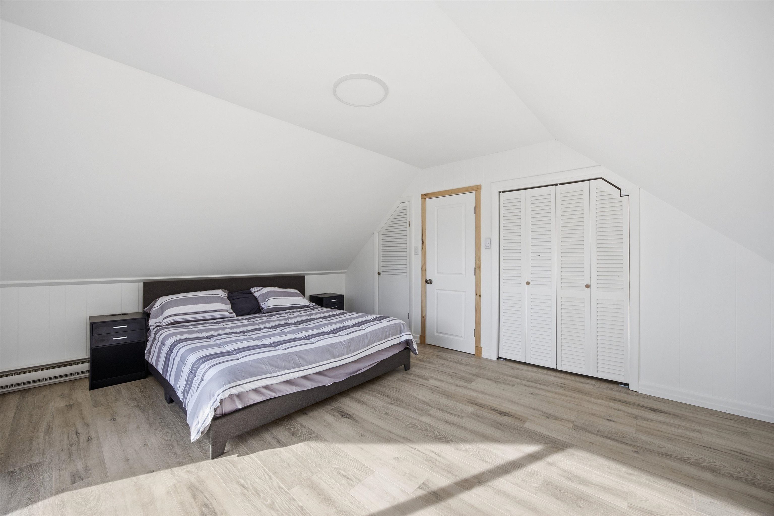 23 Huttwil Dr, Madison, NH 03849