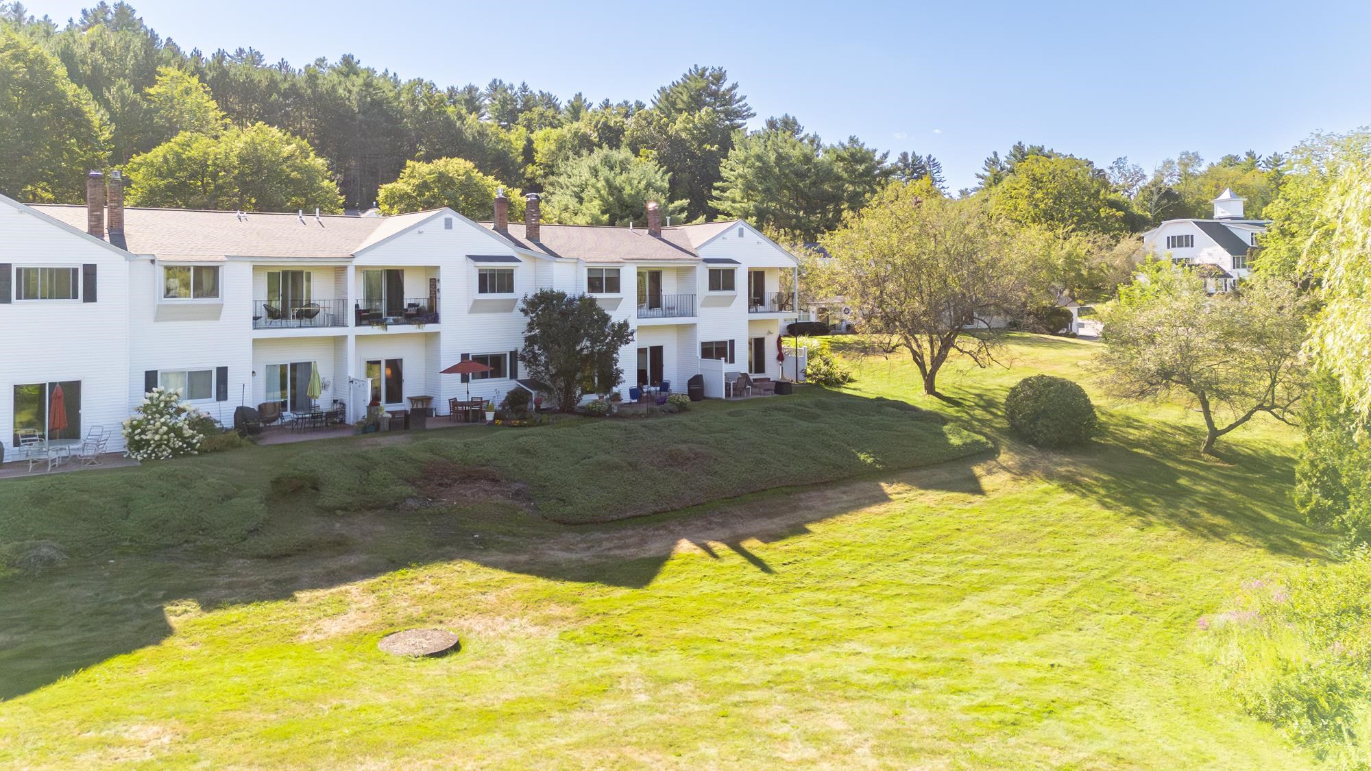 135 Amherst St, Amherst, NH 03031