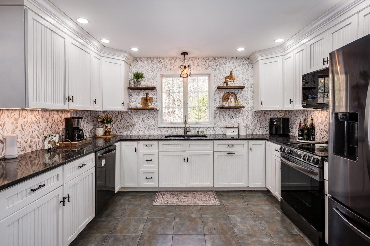 185 White Mountain Hw, Milton, NH 03851