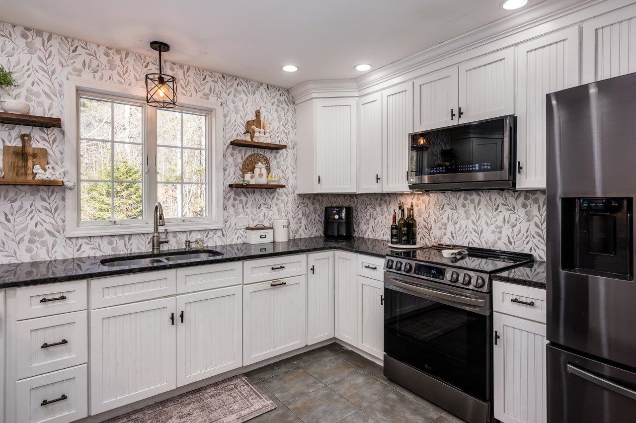 185 White Mountain Hw, Milton, NH 03851