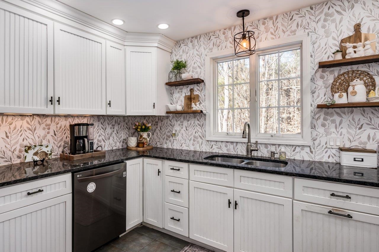 185 White Mountain Hw, Milton, NH 03851