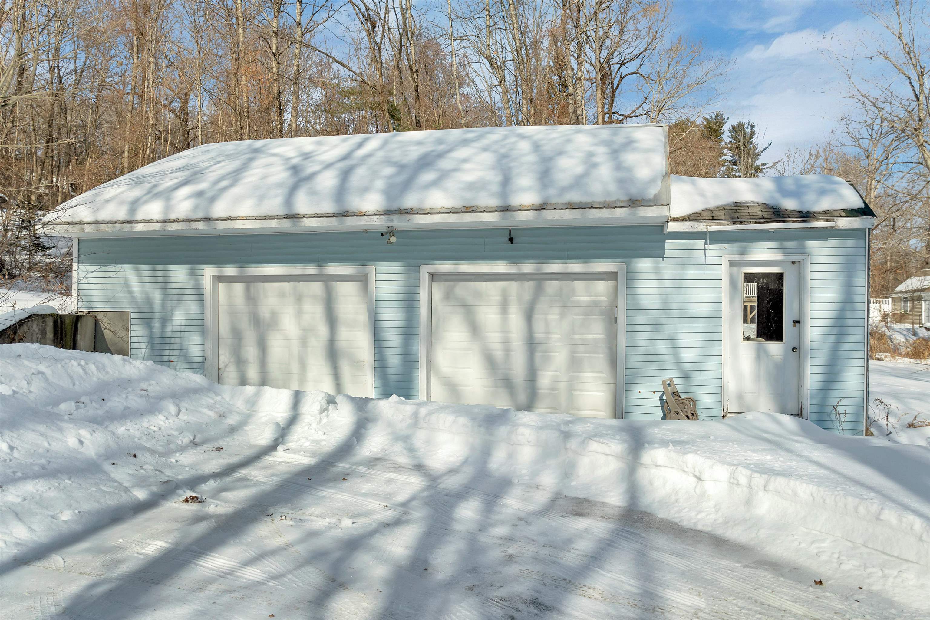 16 Varney Rd, Wolfeboro, NH 03894